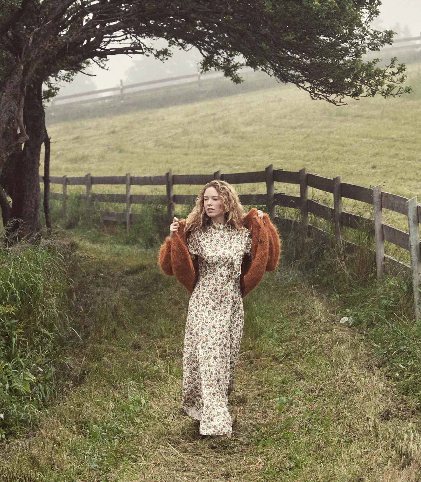 HMD -- ALDA DRESS -- IVORY MULBERRY VINE FLORAL