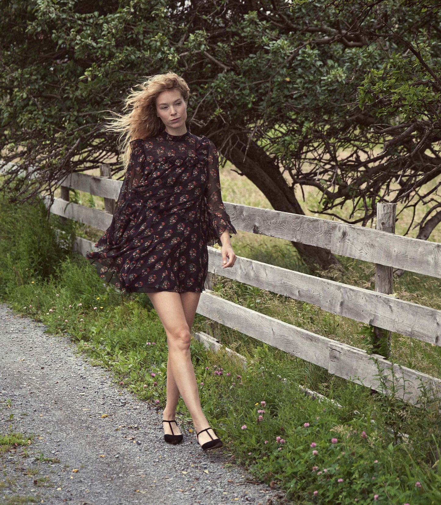 HMD -- ALETTE DRESS -- PAISLEY BOUQUET