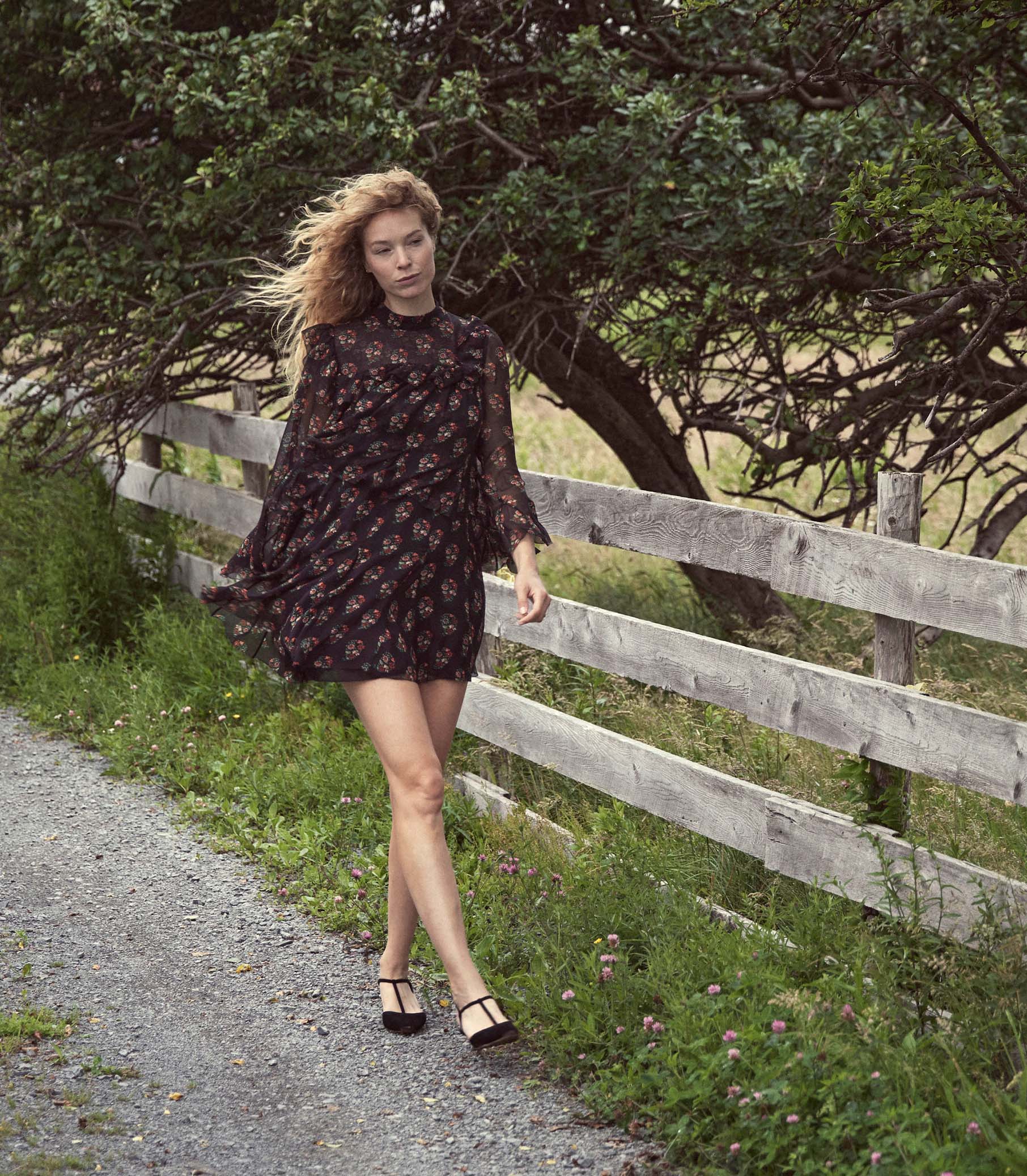 HMD -- ALETTE DRESS -- PAISLEY BOUQUET view 2
