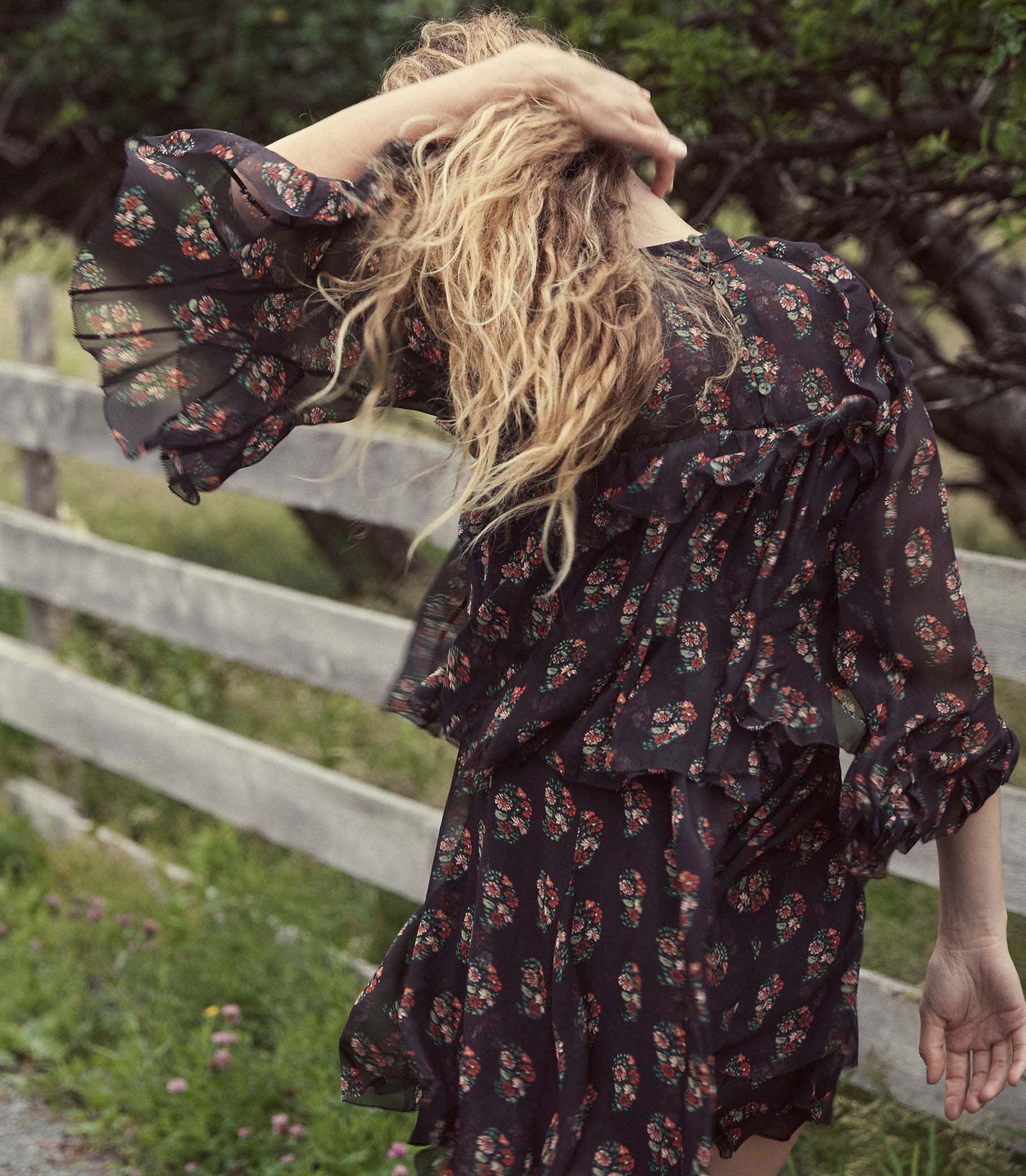 HMD -- ALETTE DRESS -- PAISLEY BOUQUET view 4
