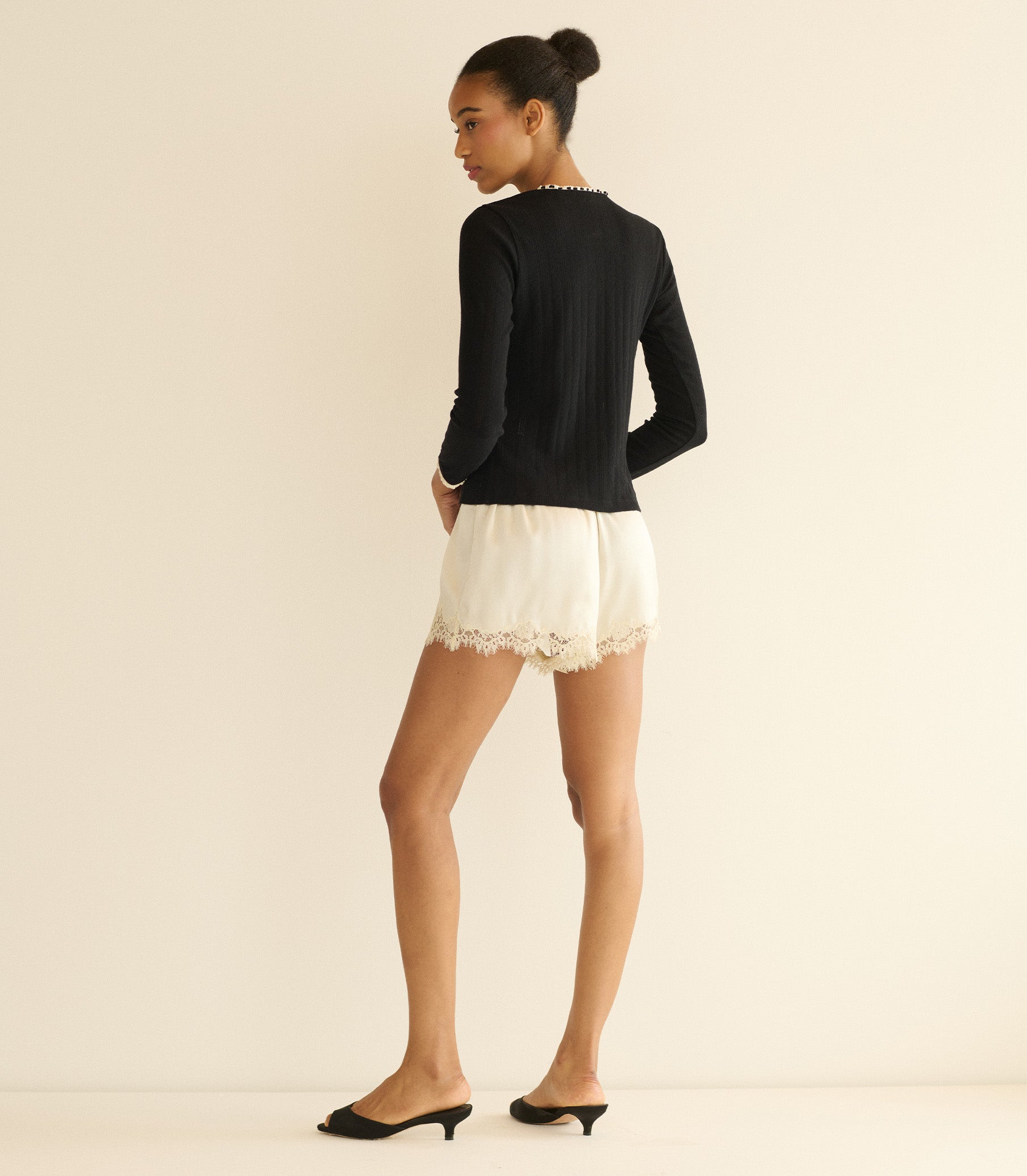 ALEXANDRIA TEE -- BLACK view 5