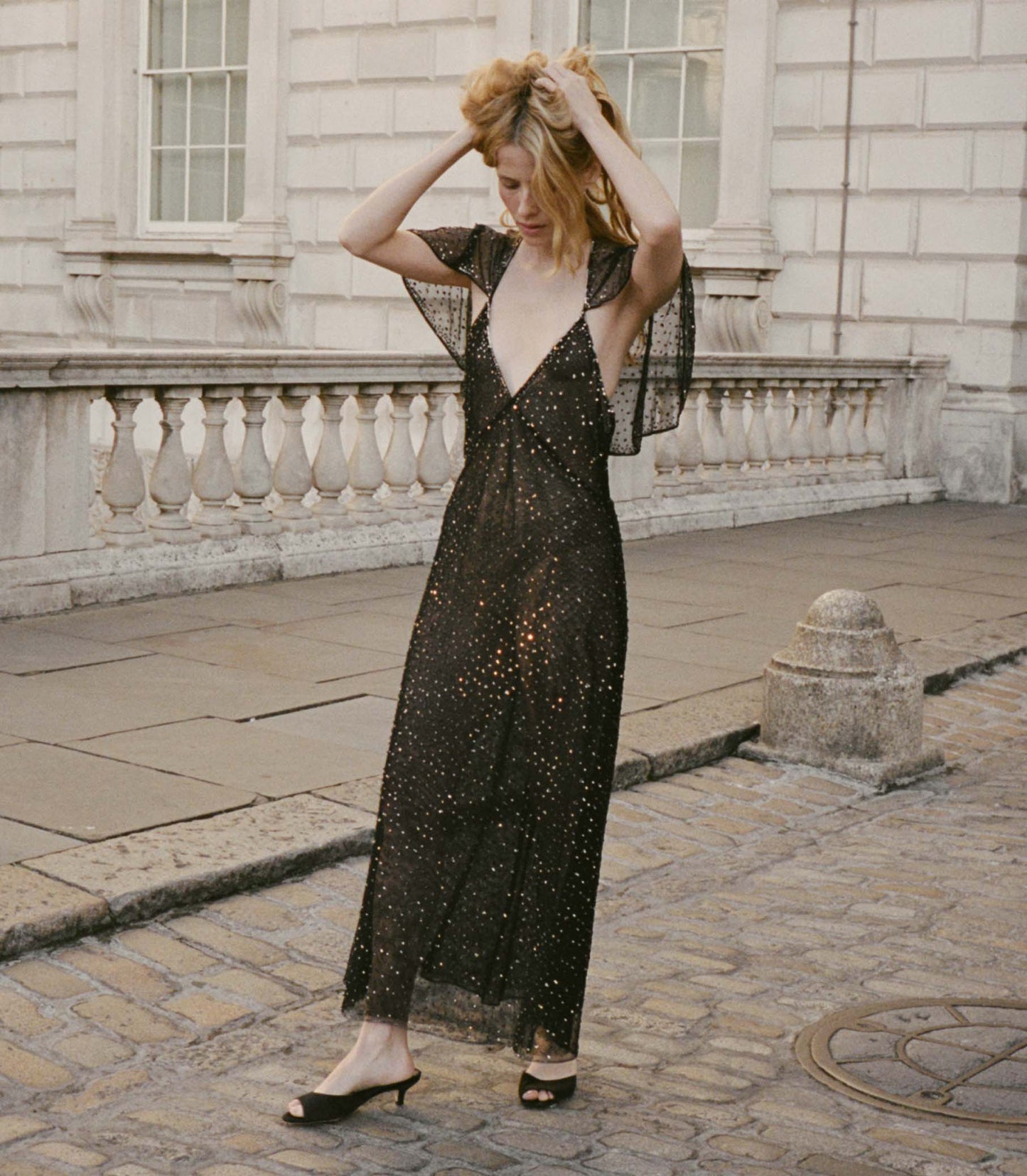 ALPHENA DRESS -- BLACK