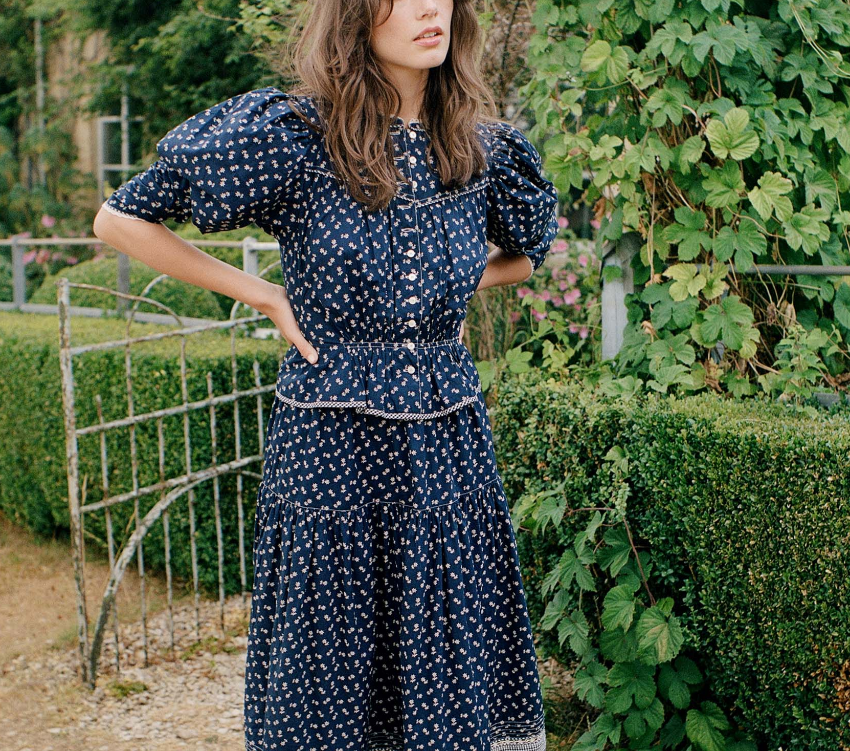 HMD -- AMELIA TOP -- INDIGO CALICO view 2
