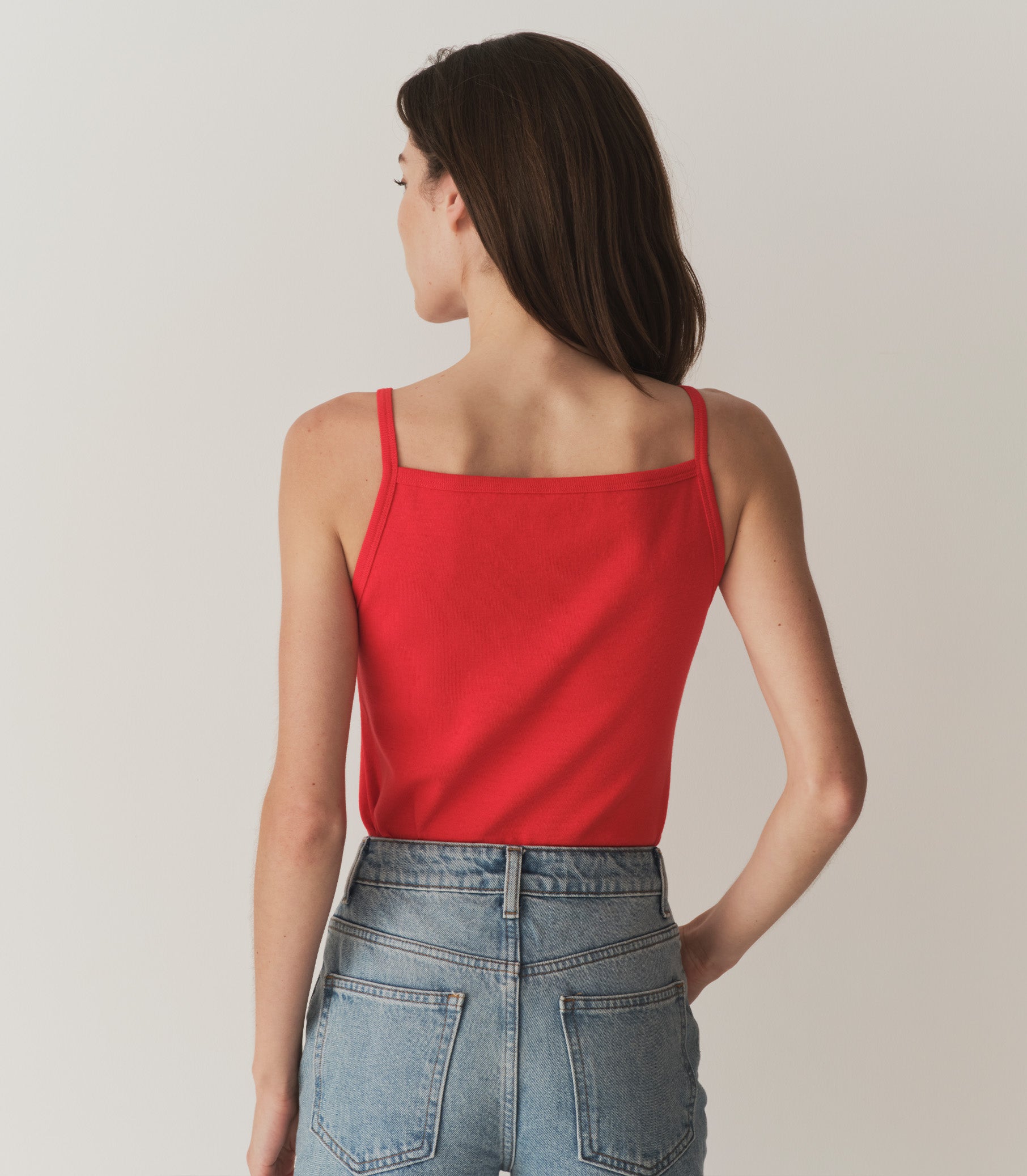 HMD -- ANGIE TANK -- SCARLET view 4
