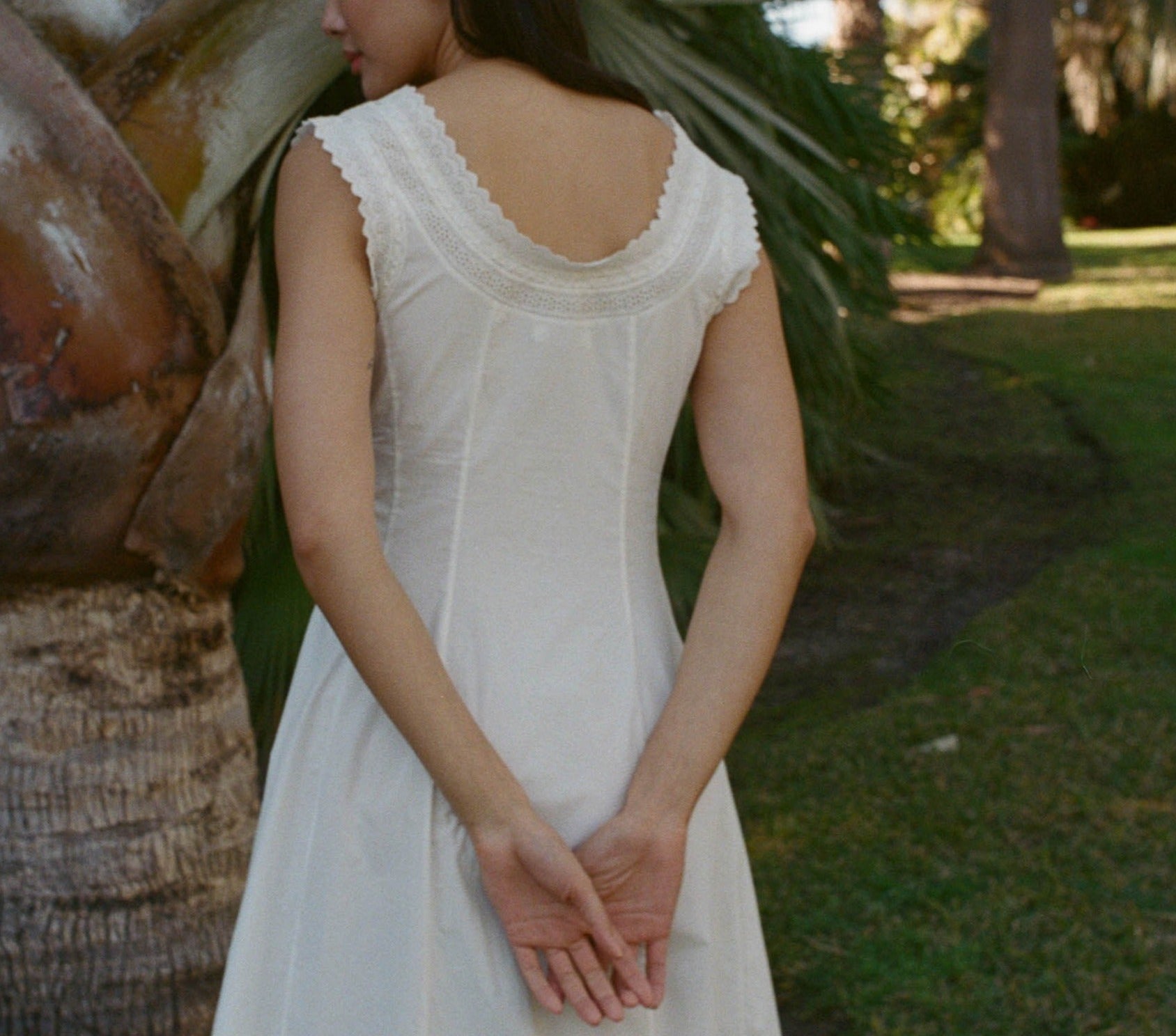 HMD -- ANNEAU DRESS -- SALT view 2
