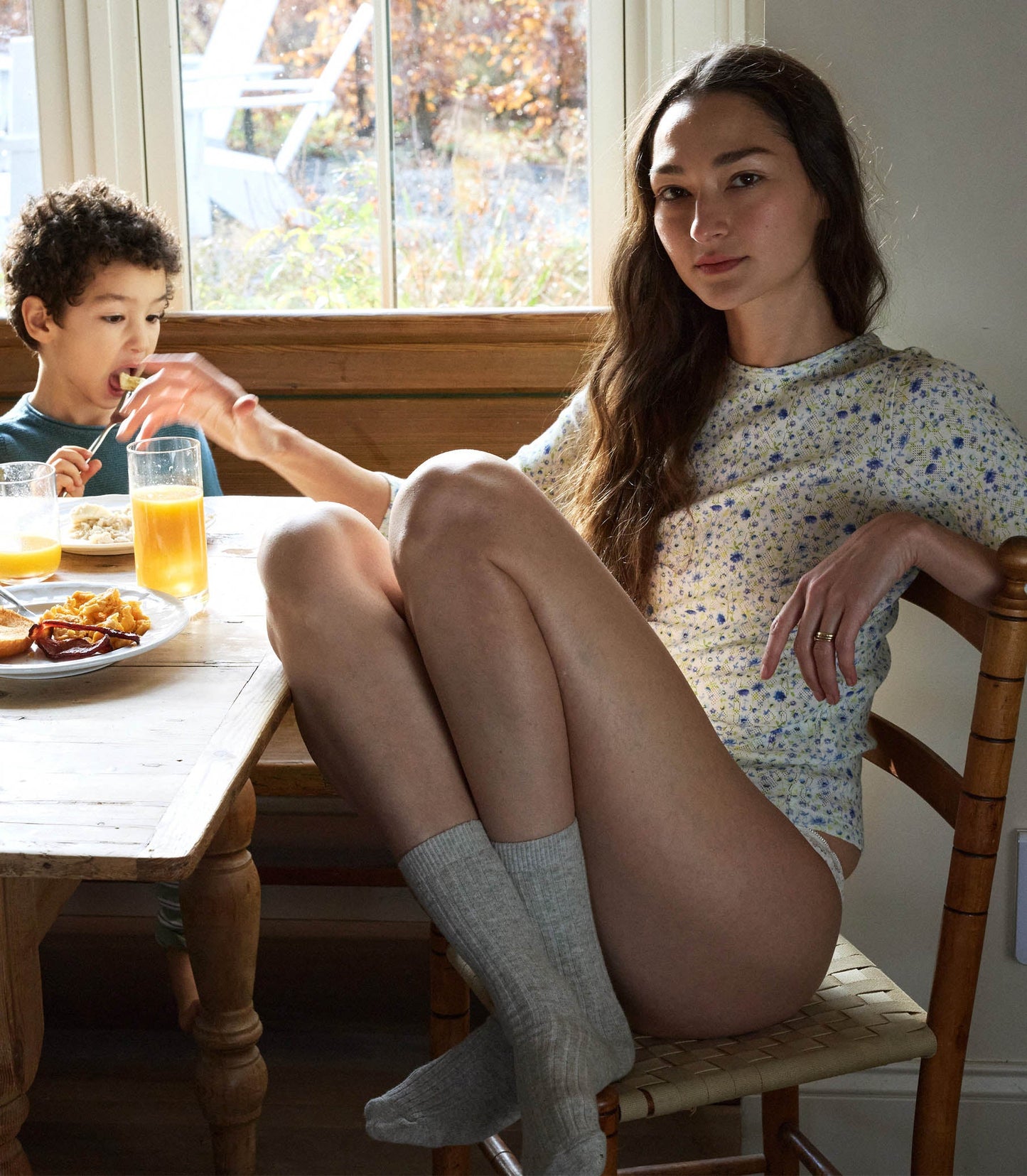 HMD -- ANNIE TEE -- DAISY BREEZE