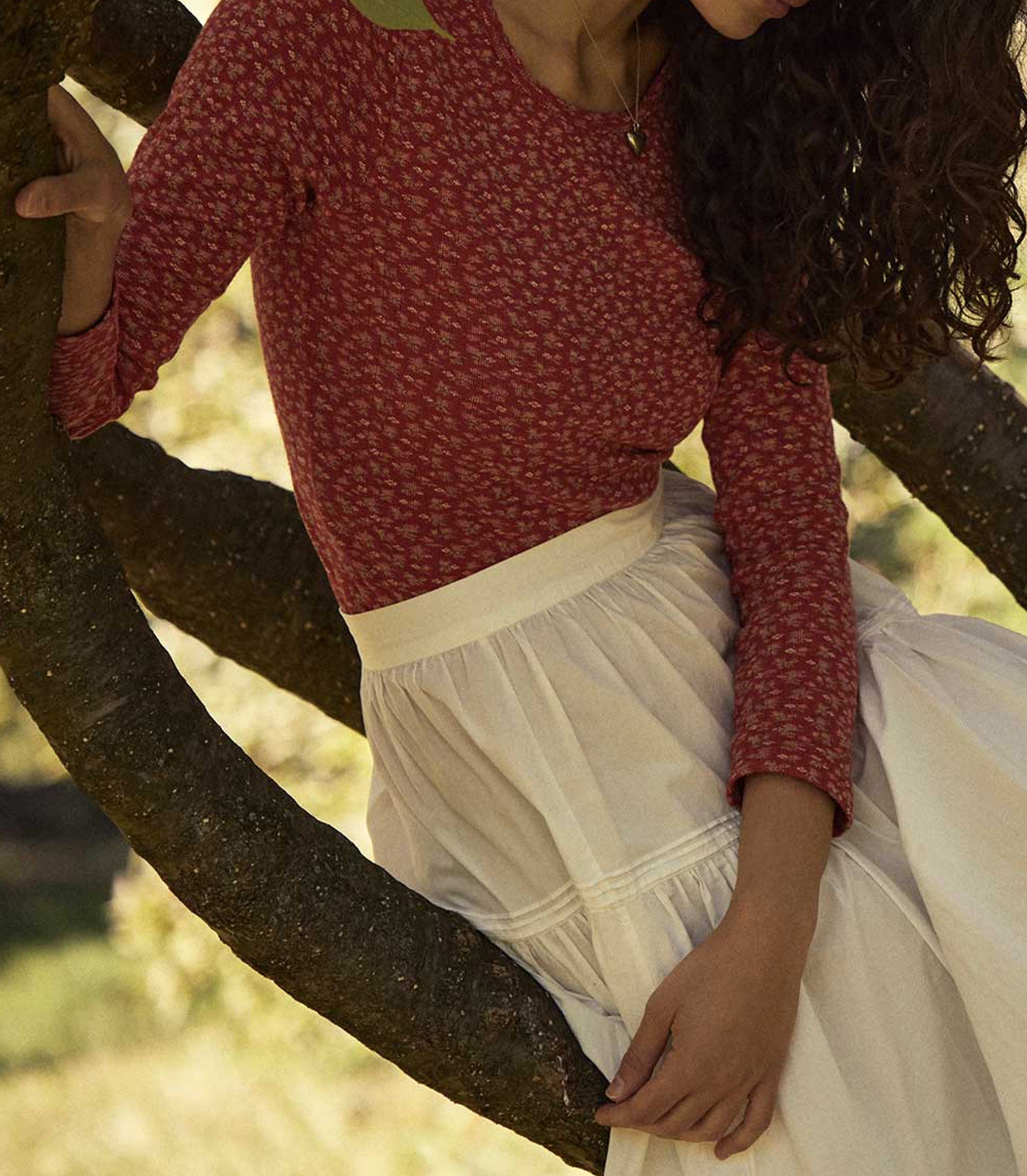 HMD -- ANNIE TEE -- SCARLET SECRET GARDEN view 1