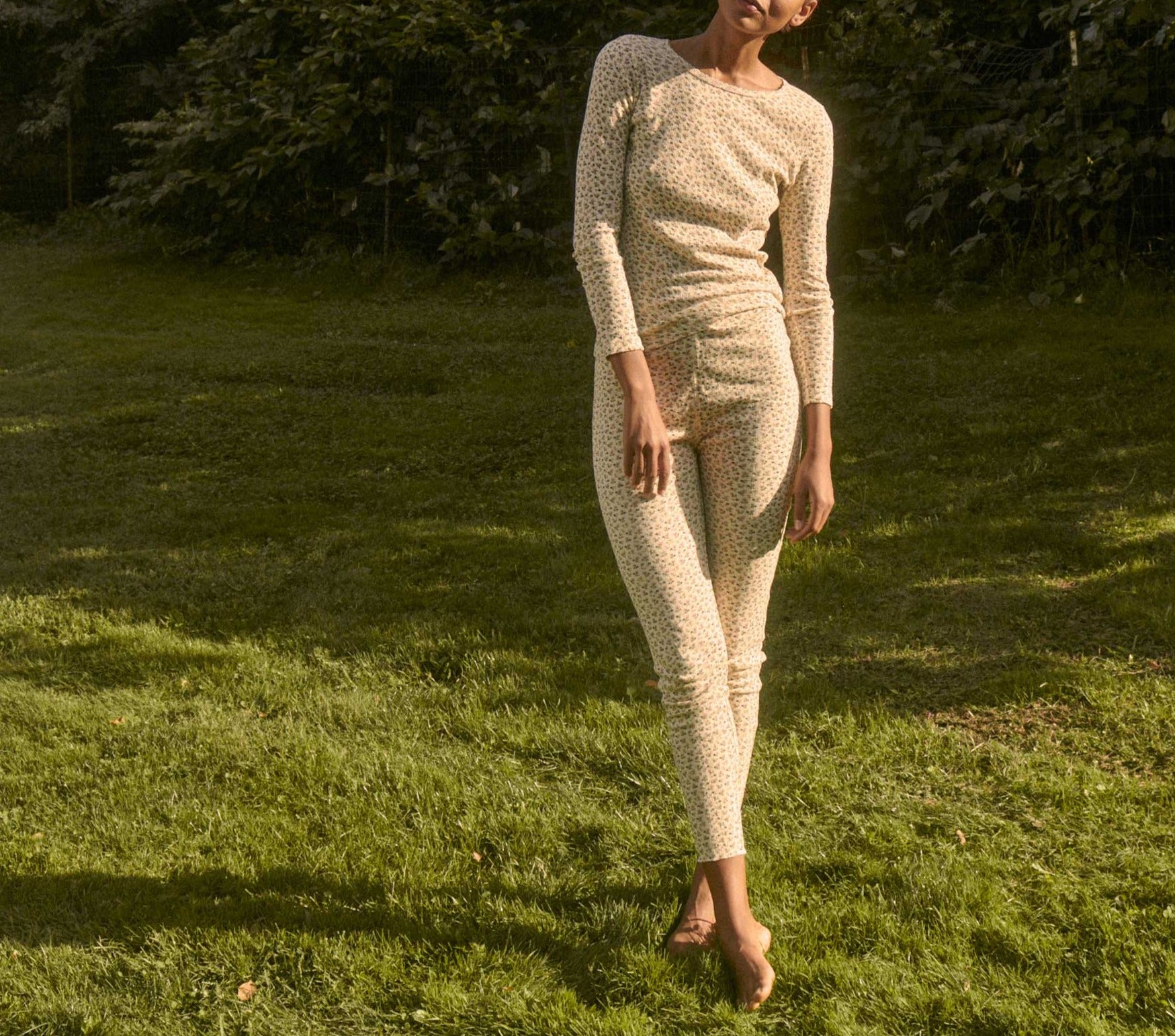 HMD -- ANNIE TEE -- SUNLIT SECRET GARDEN view 3