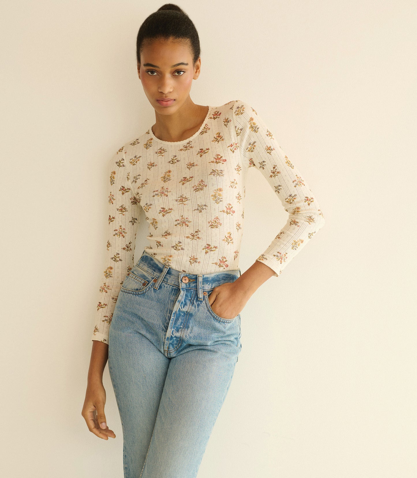 ANNIE TEE -- CRÈME PETIT PALAIS