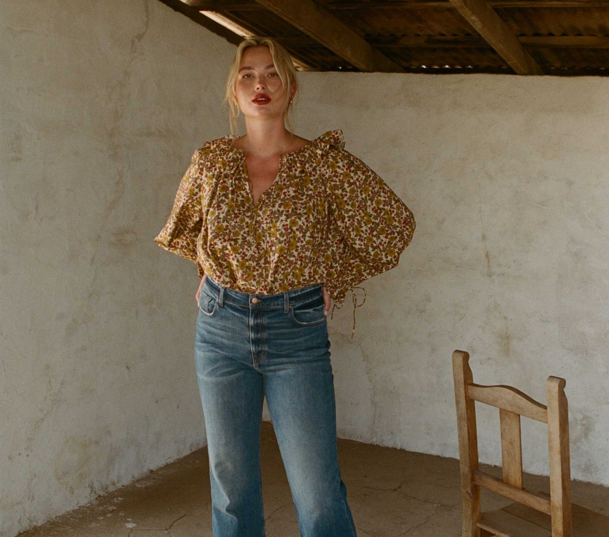 HMD -- ANSEL TOP -- JENNIFER SPRING FLORAL view 1
