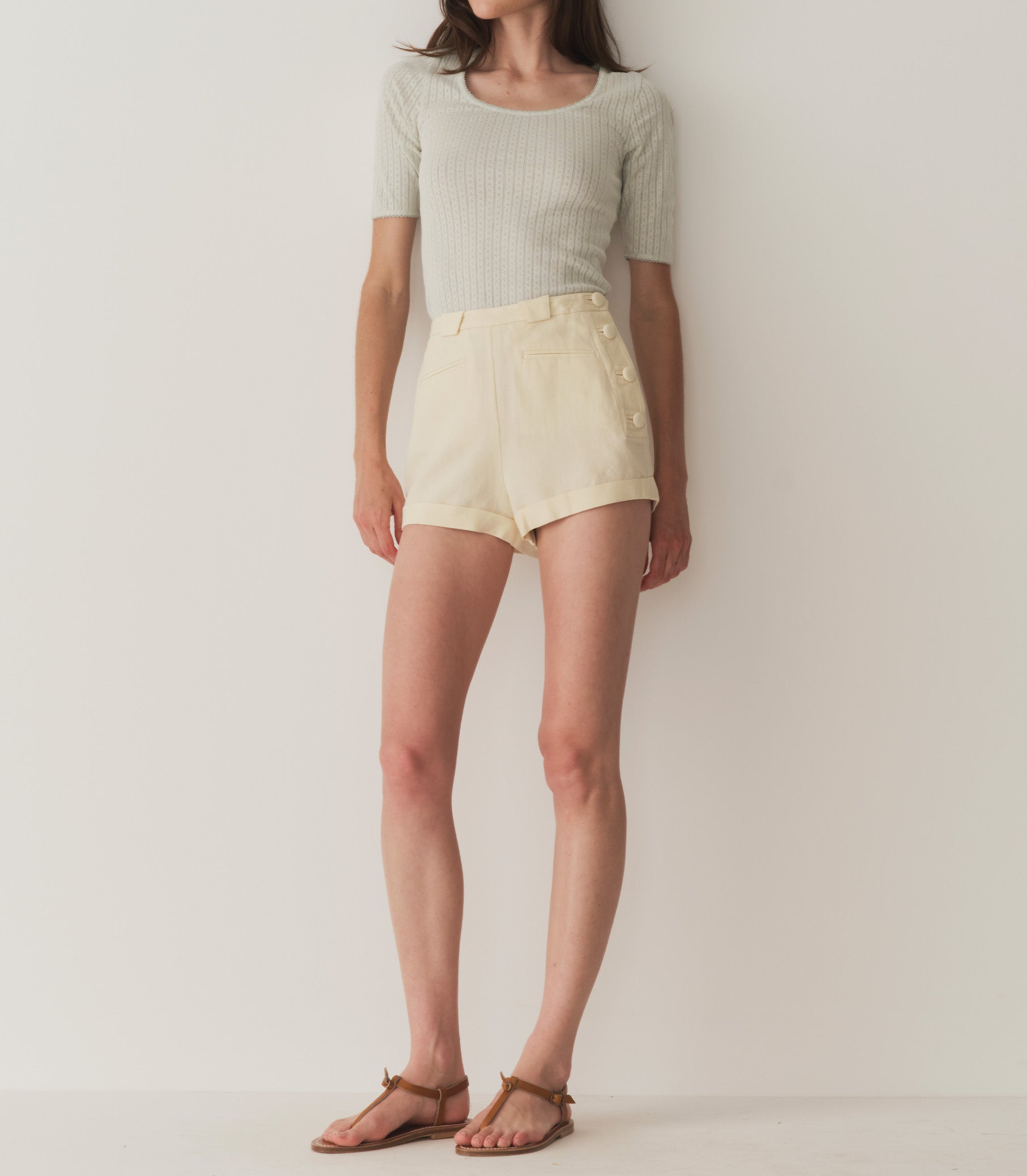 HMD -- ANTHIA TEE -- COVE view 2
