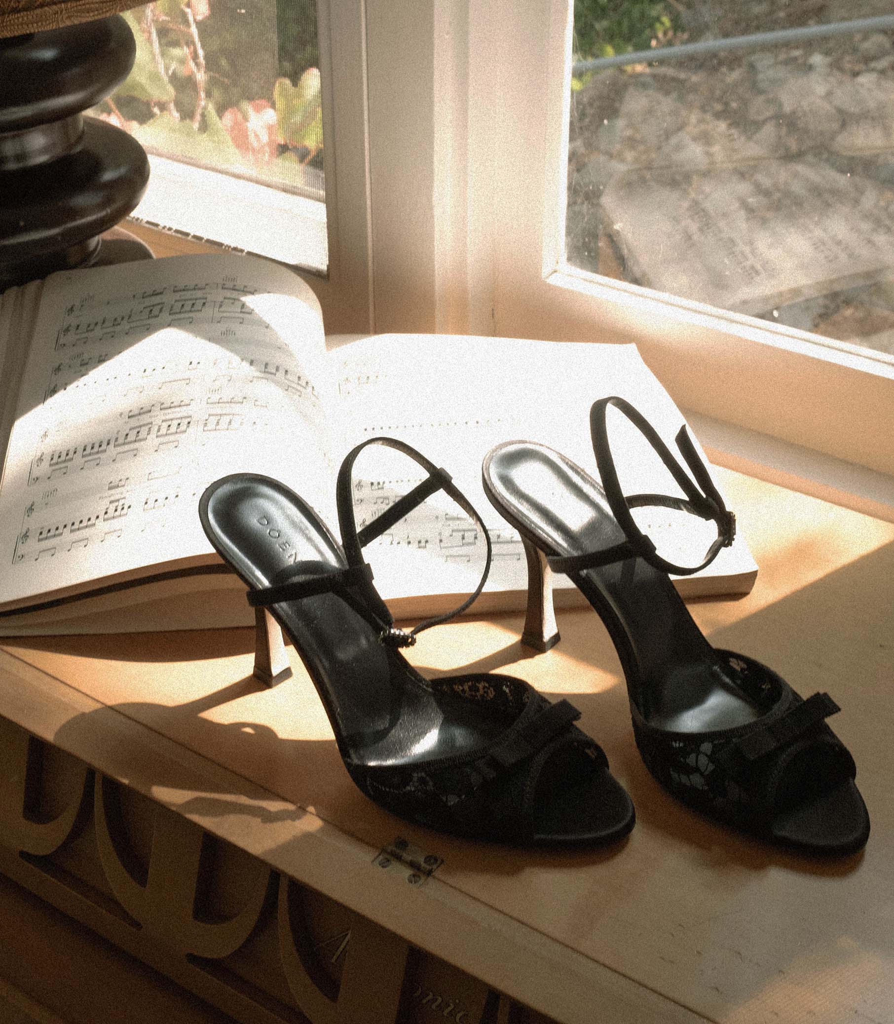ARIANNA HIGH HEEL -- BLACK LACE