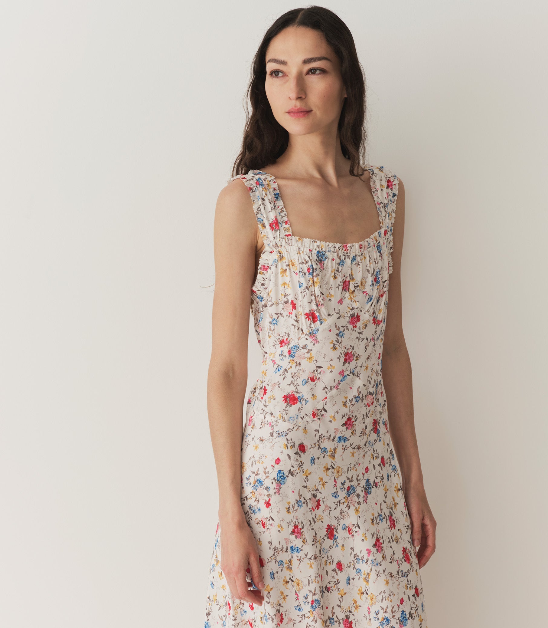 HMD -- ASCELLA DRESS -- BLANC FLOWERING MEADOW view 2
