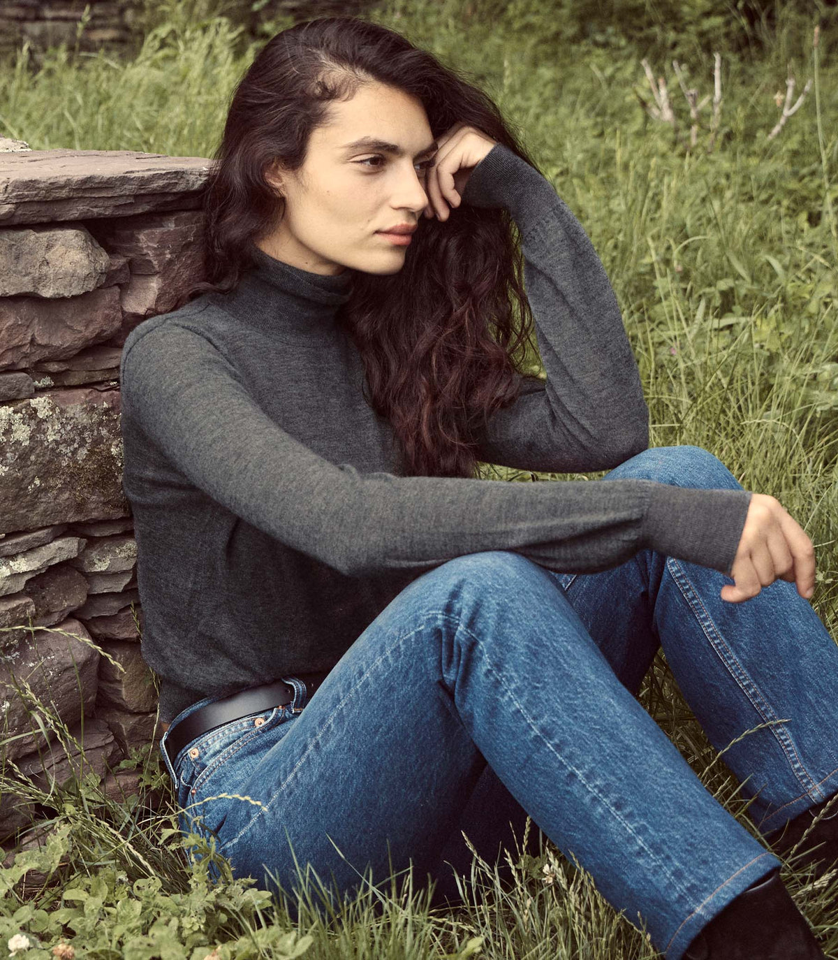 HMD -- ATTA TURTLENECK -- HEATHER CHARCOAL