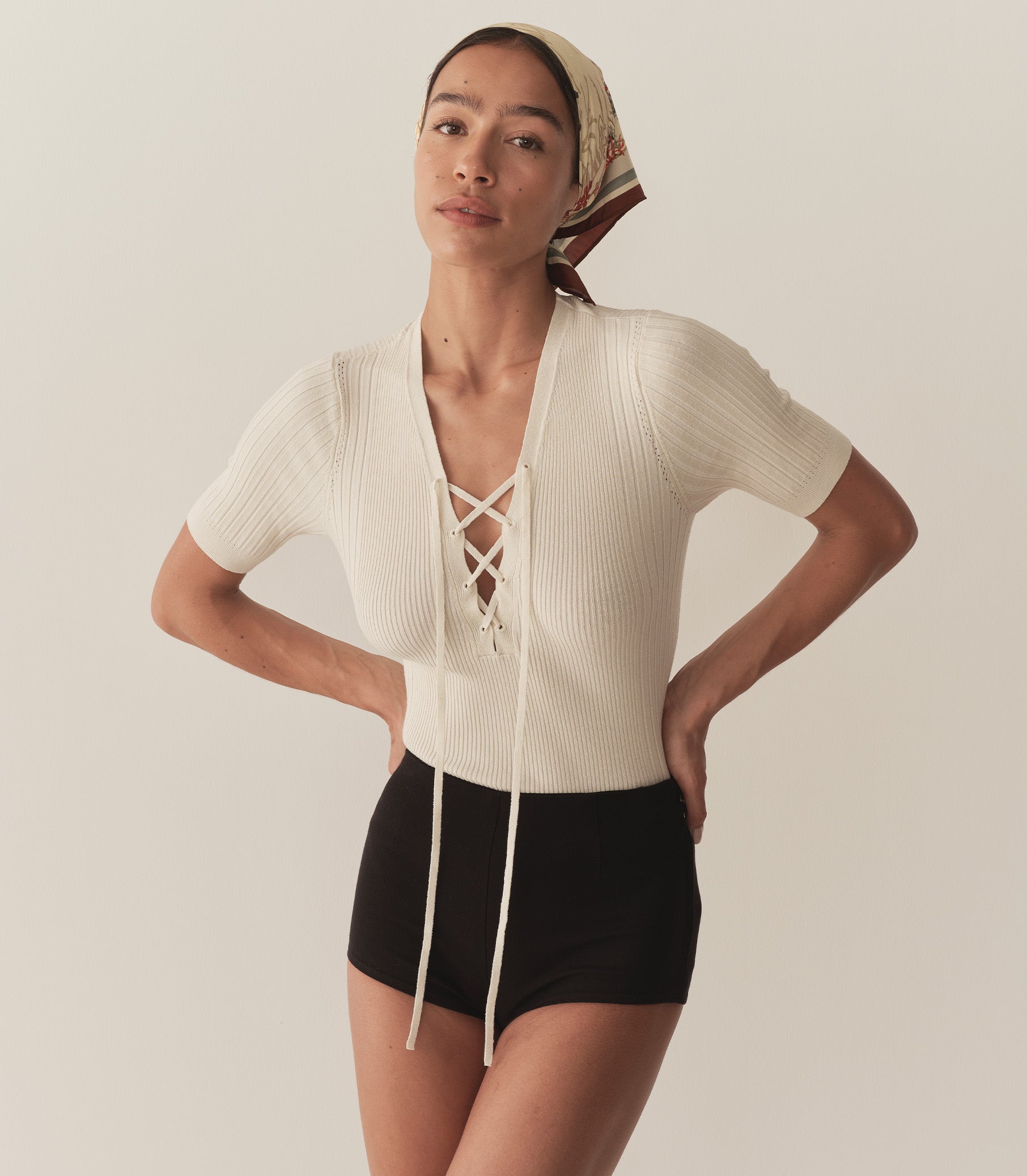 HMD -- AUGUSTE TOP -- CREME view 3
