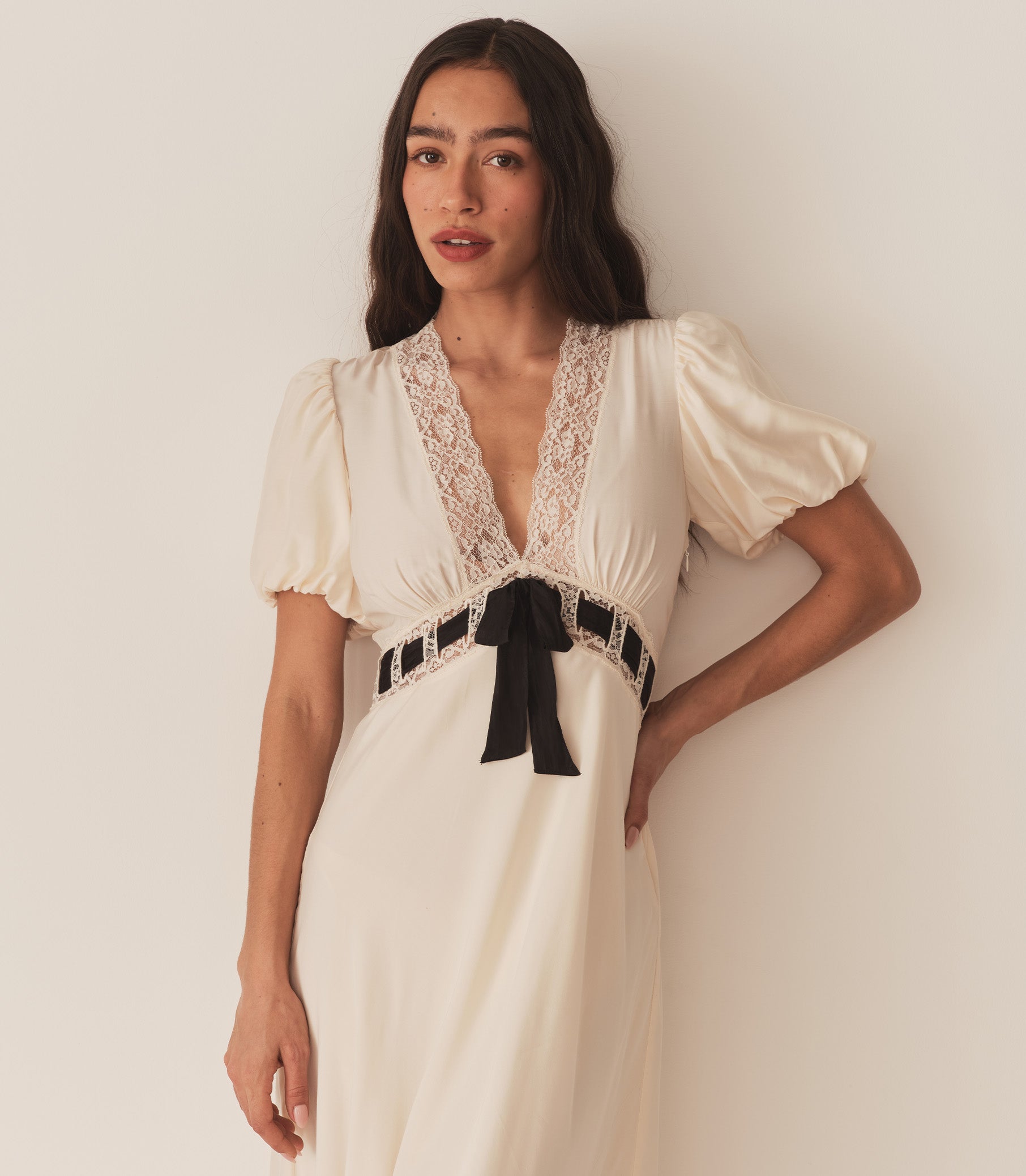 HMD -- AUGUSTINA DRESS -- CANDLELIGHT view 3