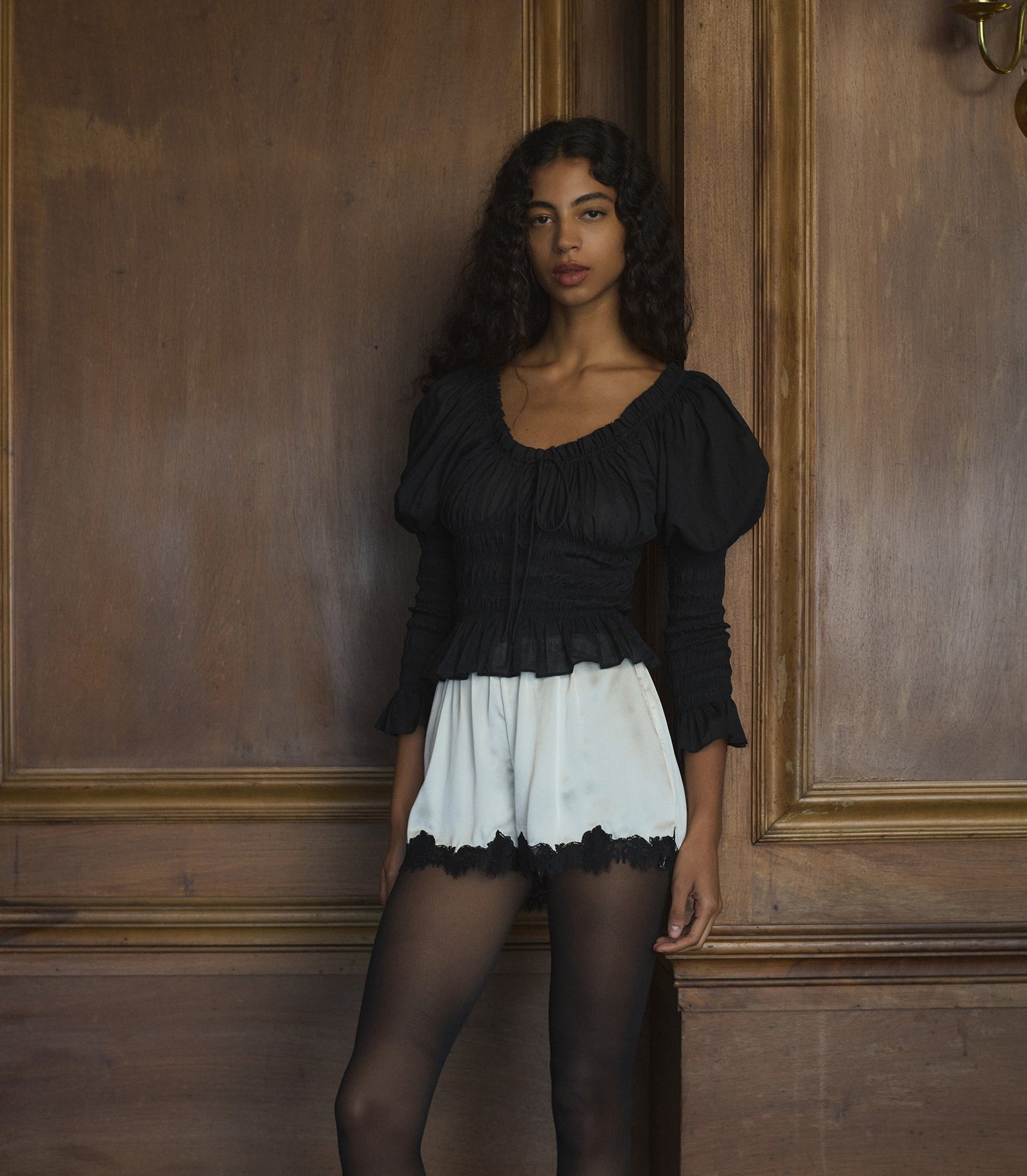 Swatches: BAPTISIA TOP