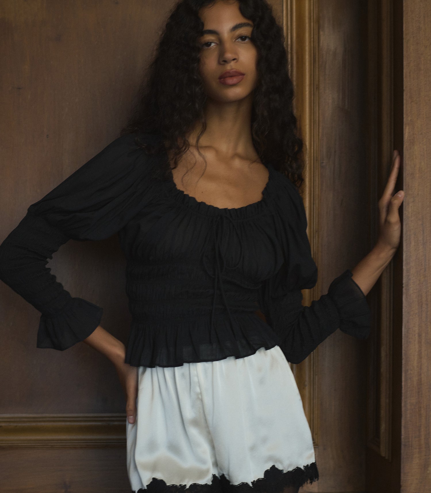 Swatches: BAPTISIA TOP