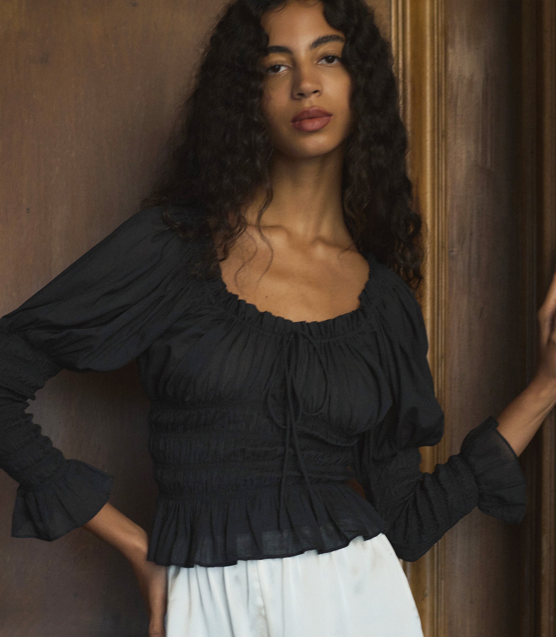 BAPTISIA TOP -- BLACK