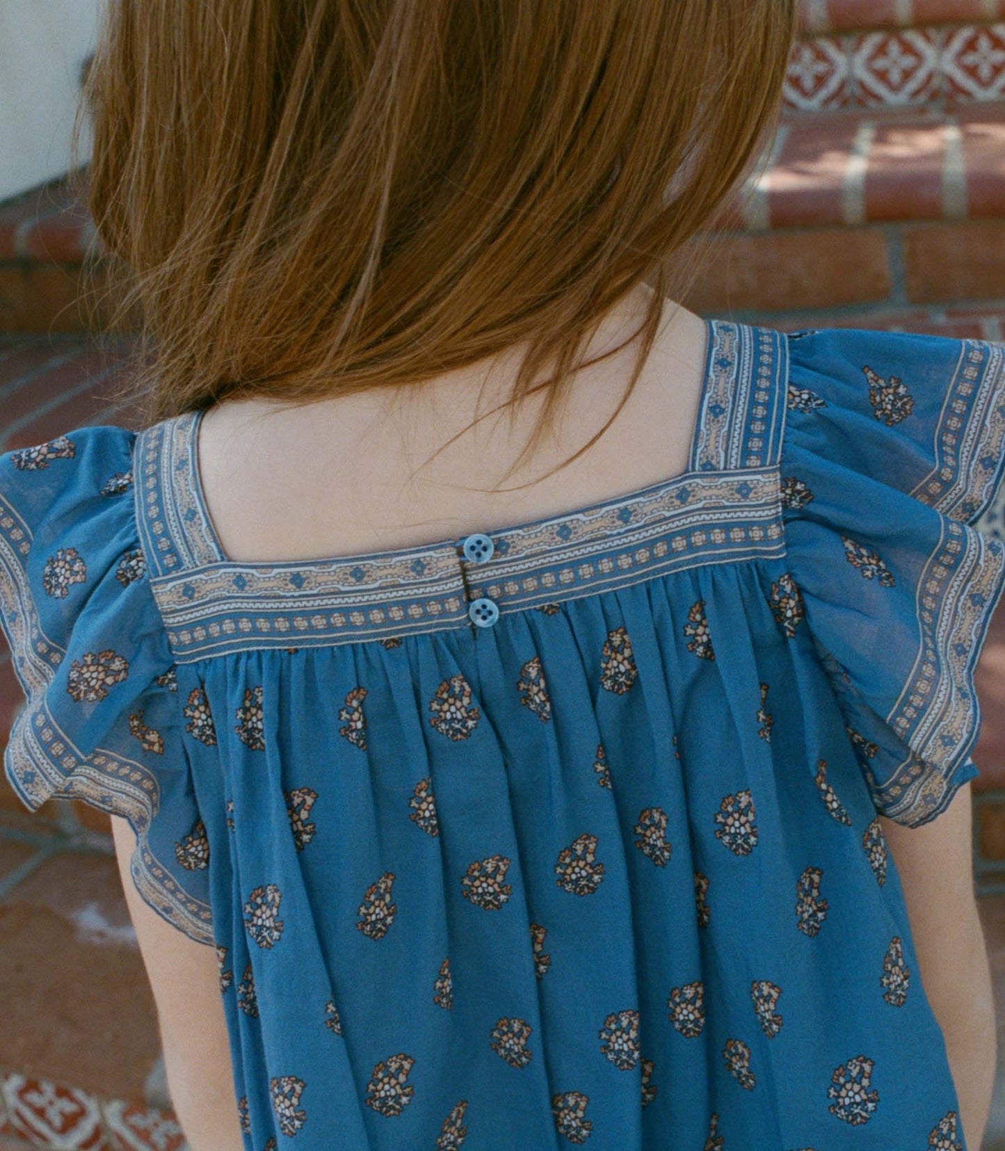 BARI TOP -- EARTHA PAISLEY