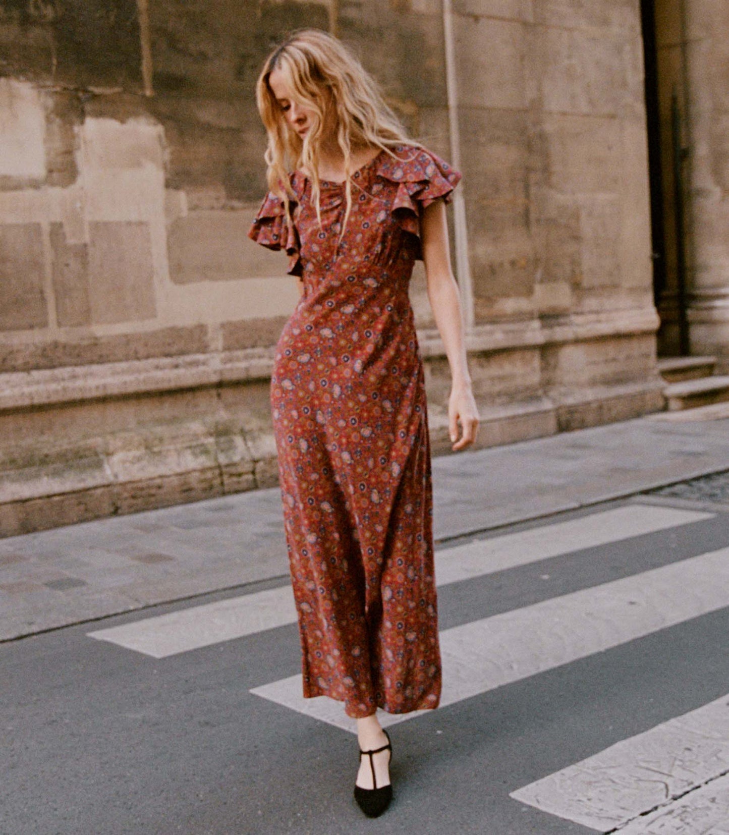 HMD -- BEATRIZ DRESS -- ROUGE RIVIERA MEDALLION