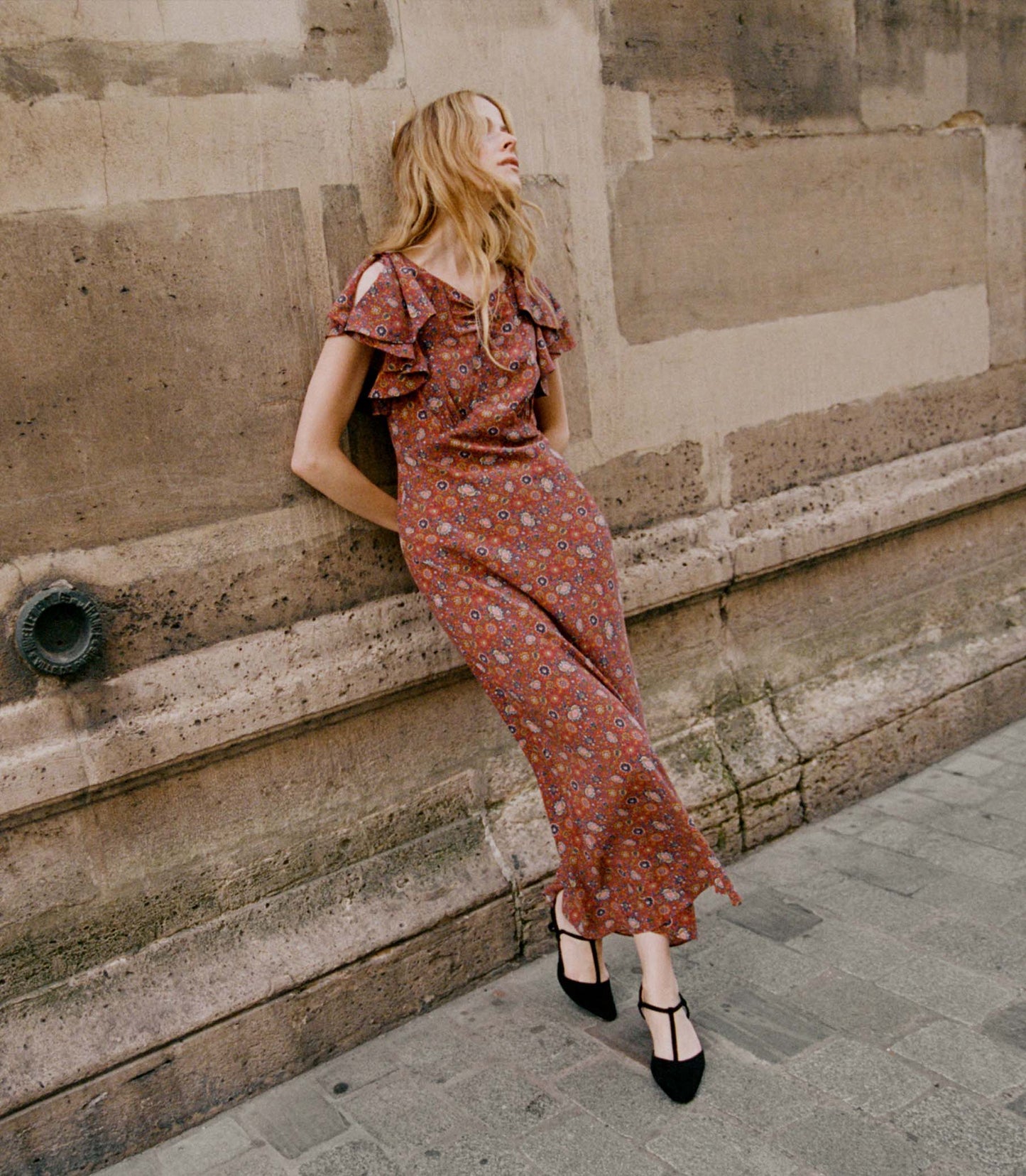 HMD -- BEATRIZ DRESS -- ROUGE RIVIERA MEDALLION