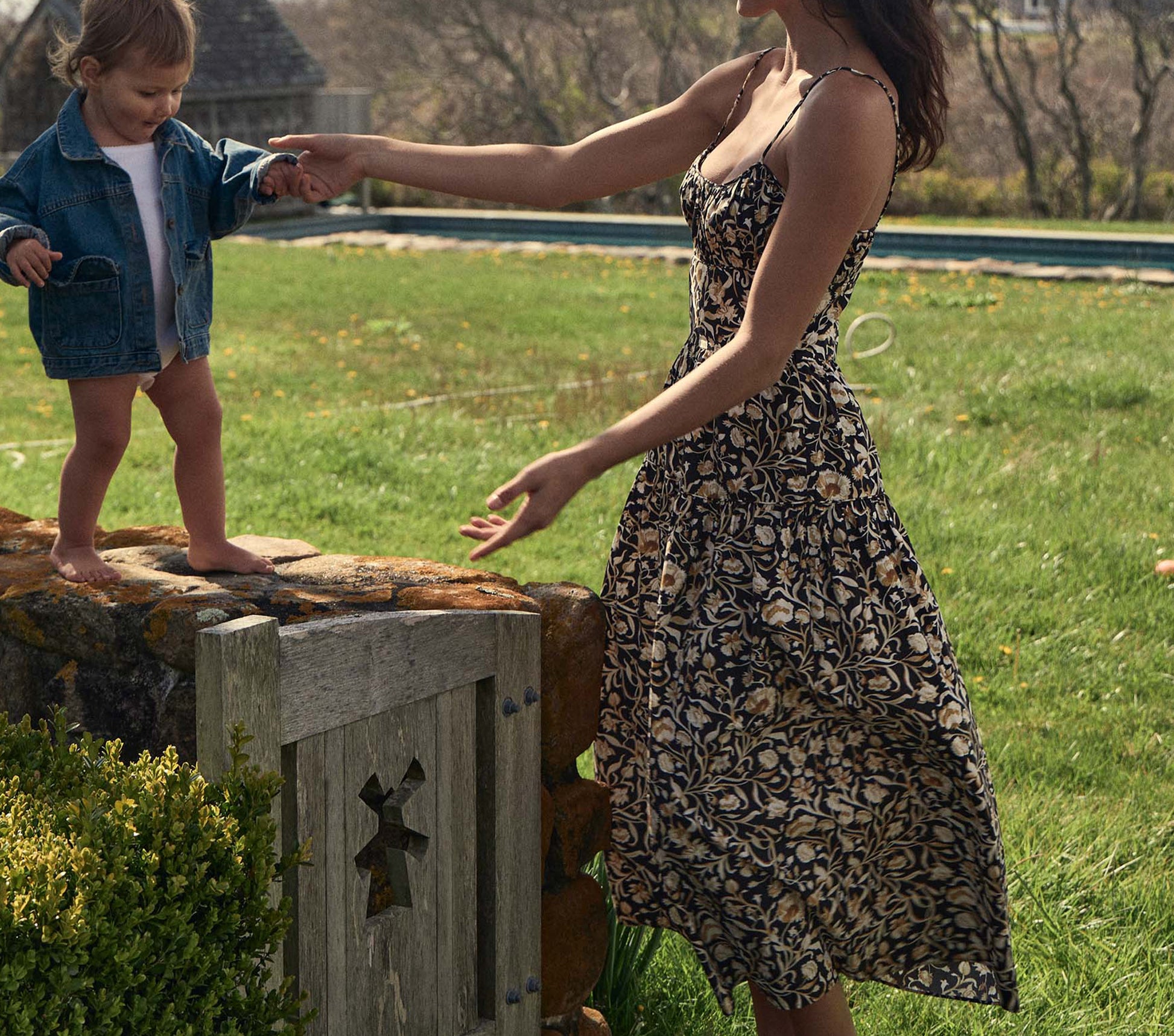 HMD -- BENOIT DRESS -- NOIR COLUMBIA STREET FLORAL view 1
