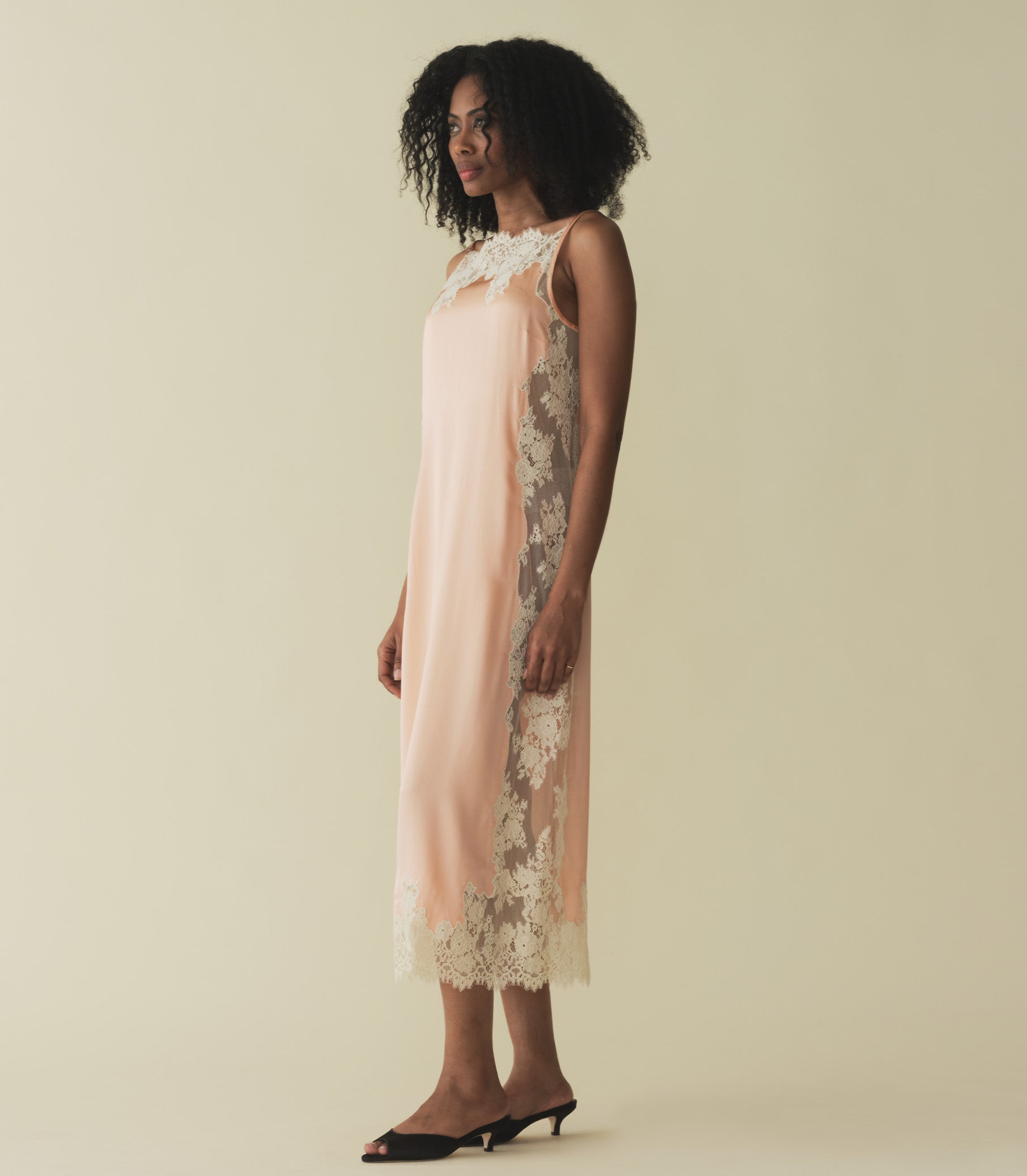 HMD -- BRIETTA DRESS -- CORAL BLUSH view 1
