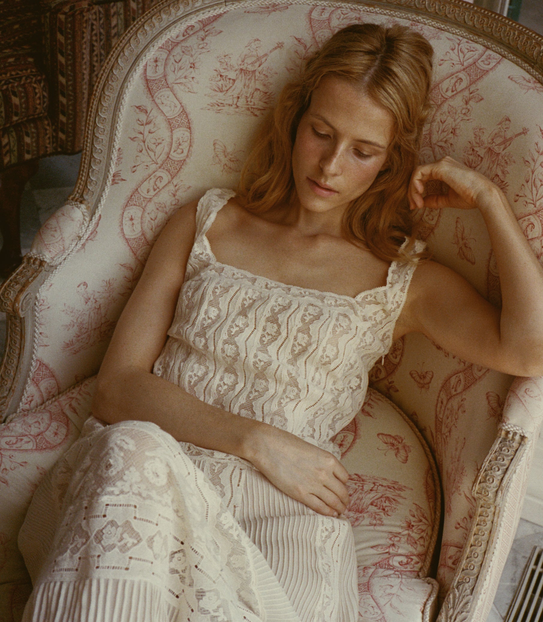 CALANTHE DRESS -- CANDLELIGHT view 3
