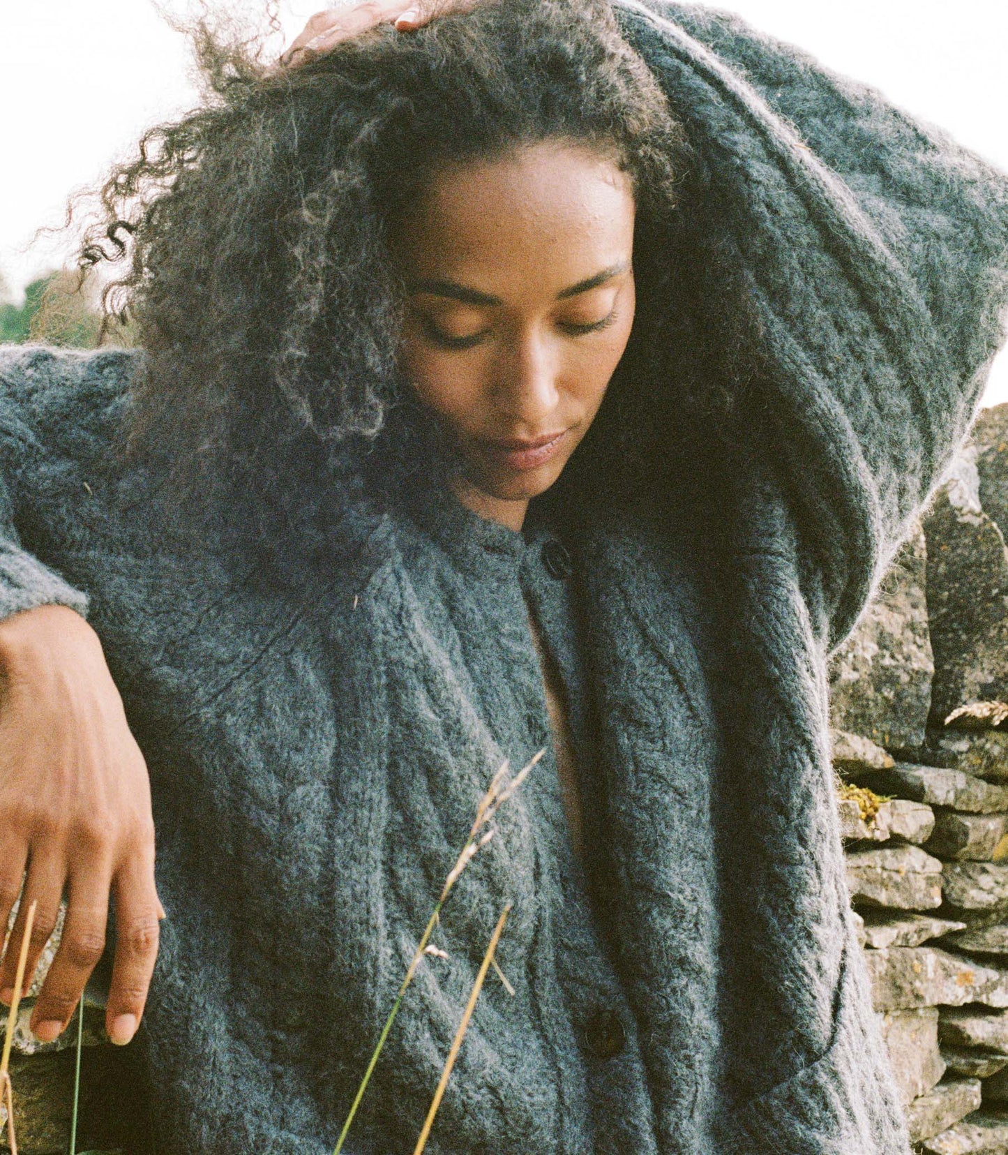 HMD -- CALDWELL CARDIGAN -- CHARCOAL