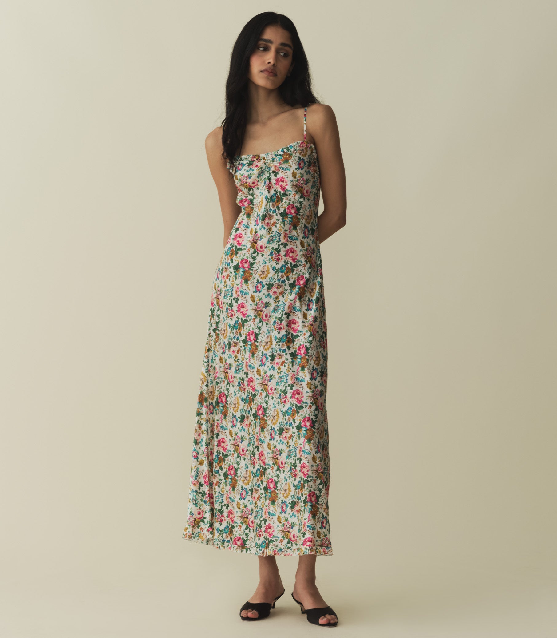 HMD -- CALSI DRESS -- LIBERTY ROSE ROMANCE view 4
