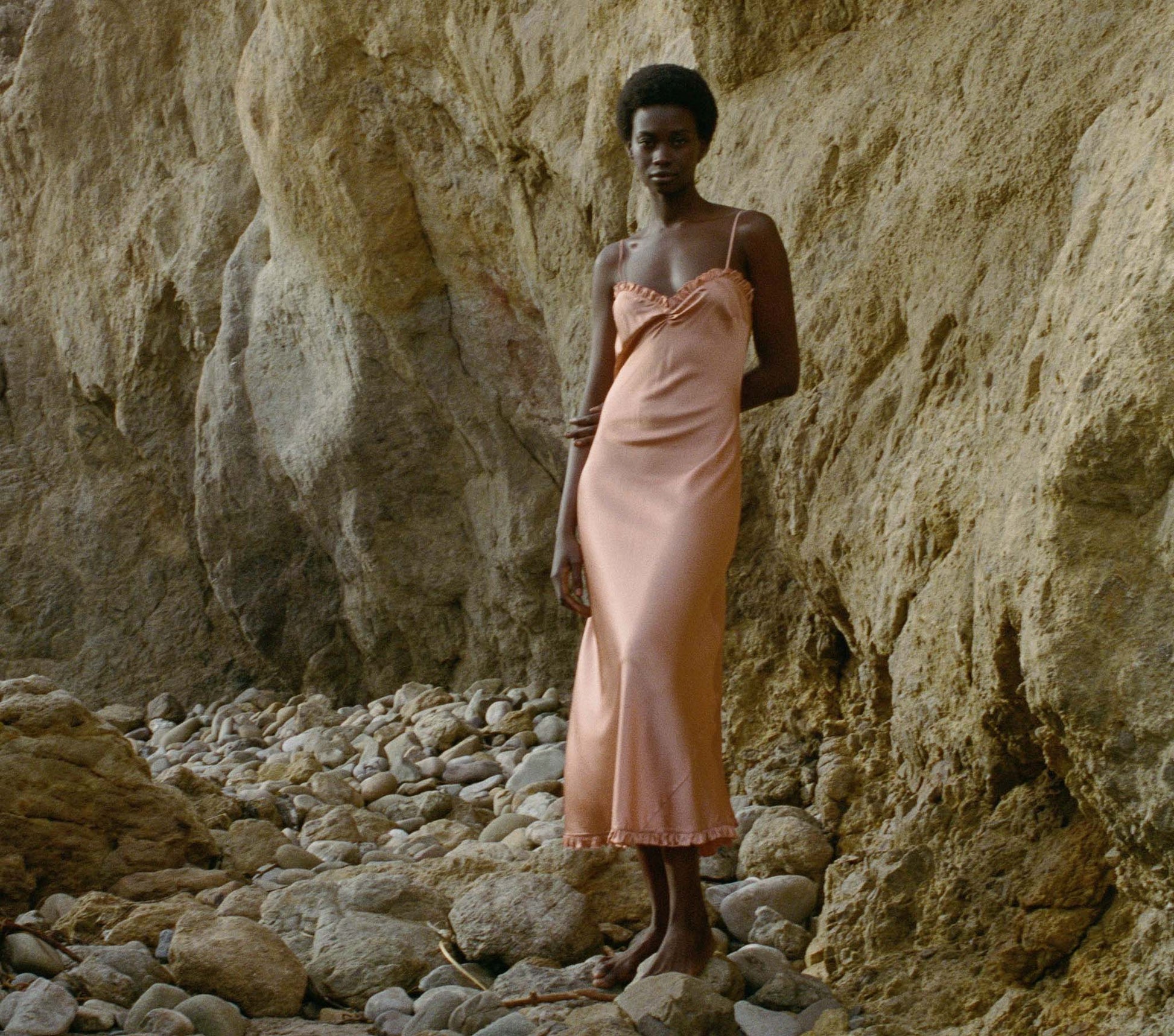 HMD -- CALSI DRESS -- PAPAYA view 3
