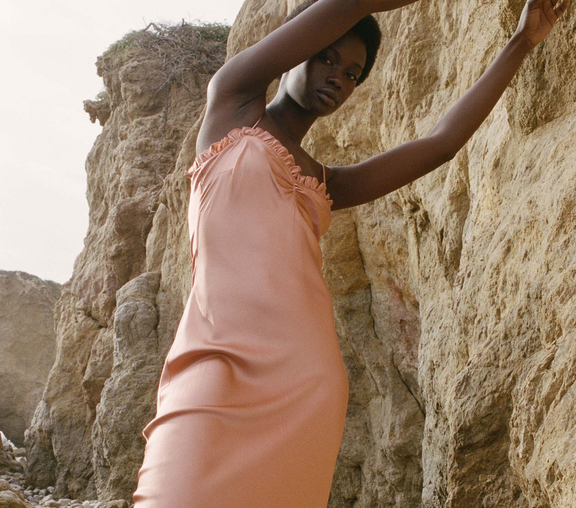 HMD -- CALSI DRESS -- PAPAYA view 4
