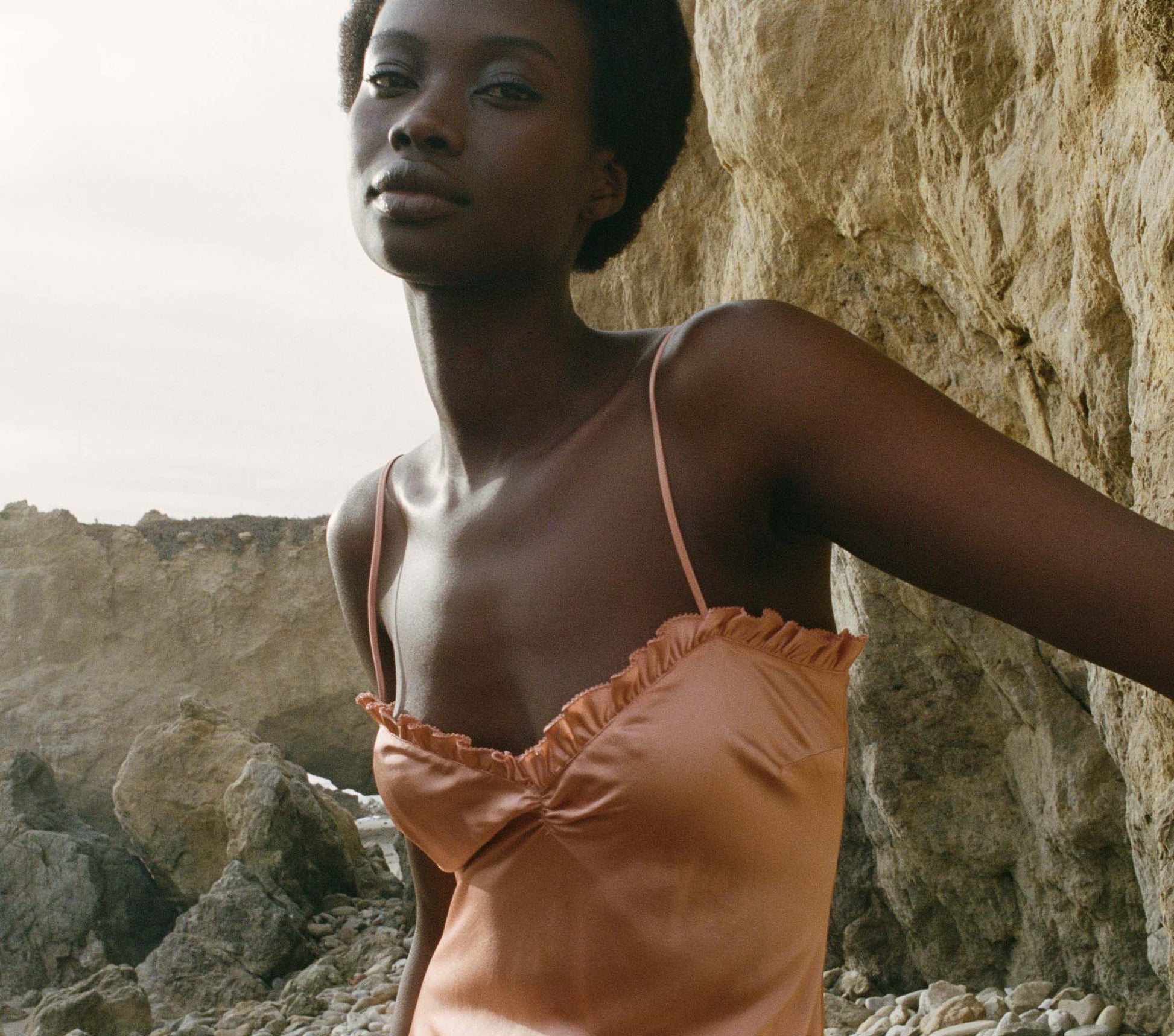 HMD -- CALSI DRESS -- PAPAYA view 2
