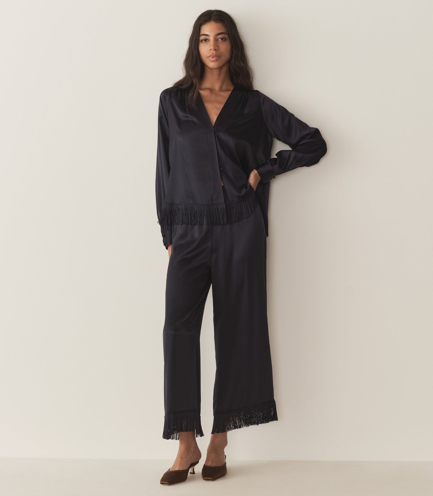 HMD -- CANDACE TOP -- DEEP NAVY