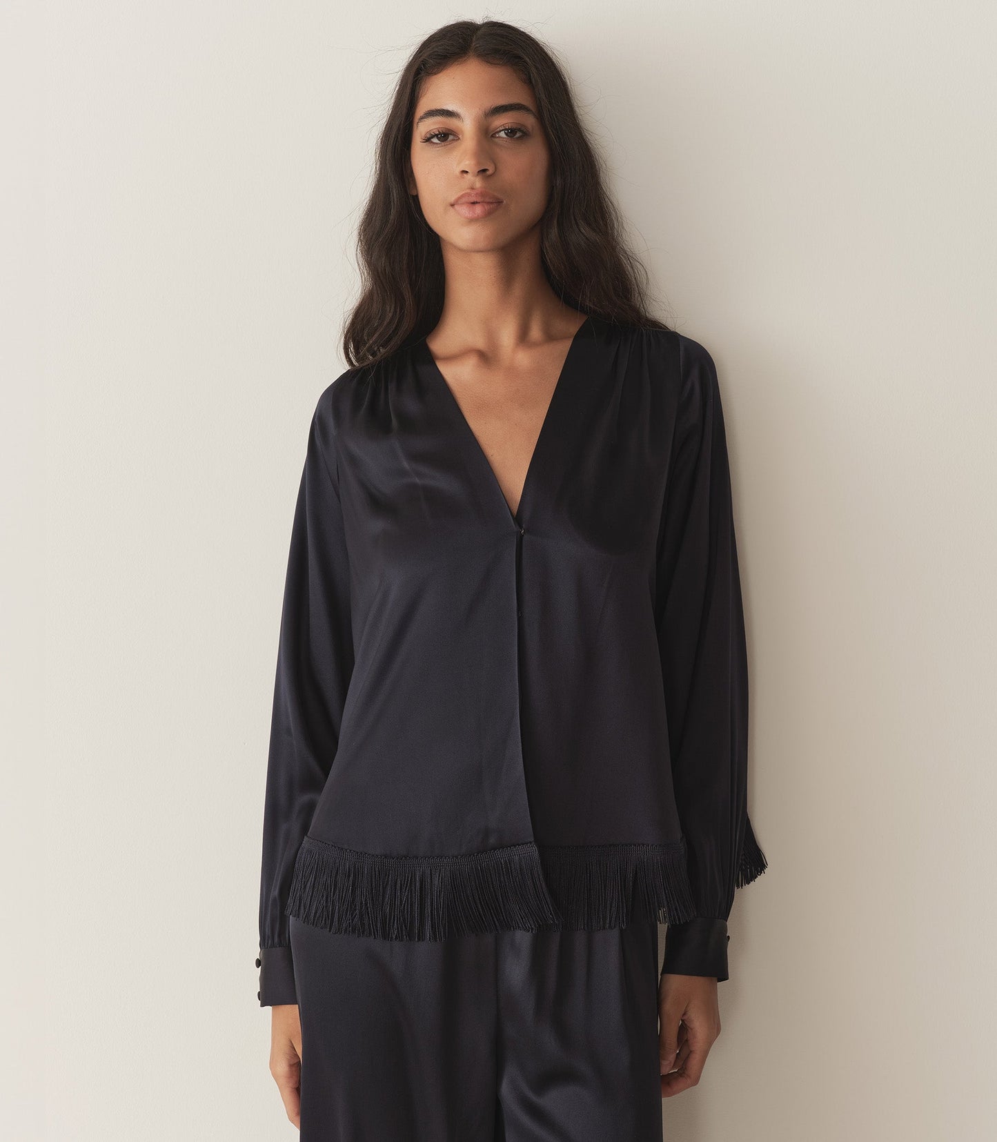 HMD -- CANDACE TOP -- DEEP NAVY