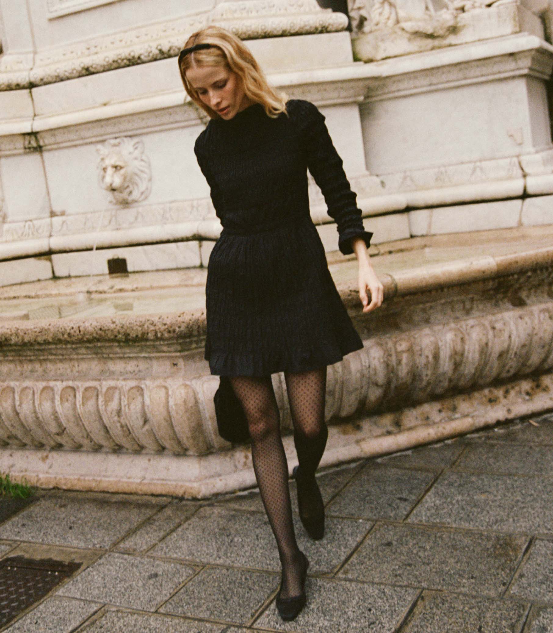 HMD -- CECILLIA DRESS -- BLACK view 5