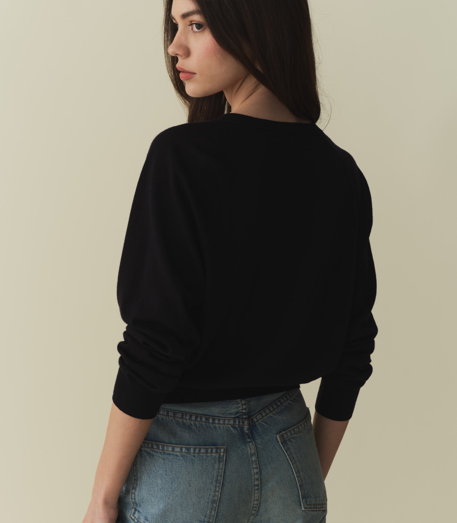 HMD -- CELINE CARDIGAN -- DARK NAVY view 4
