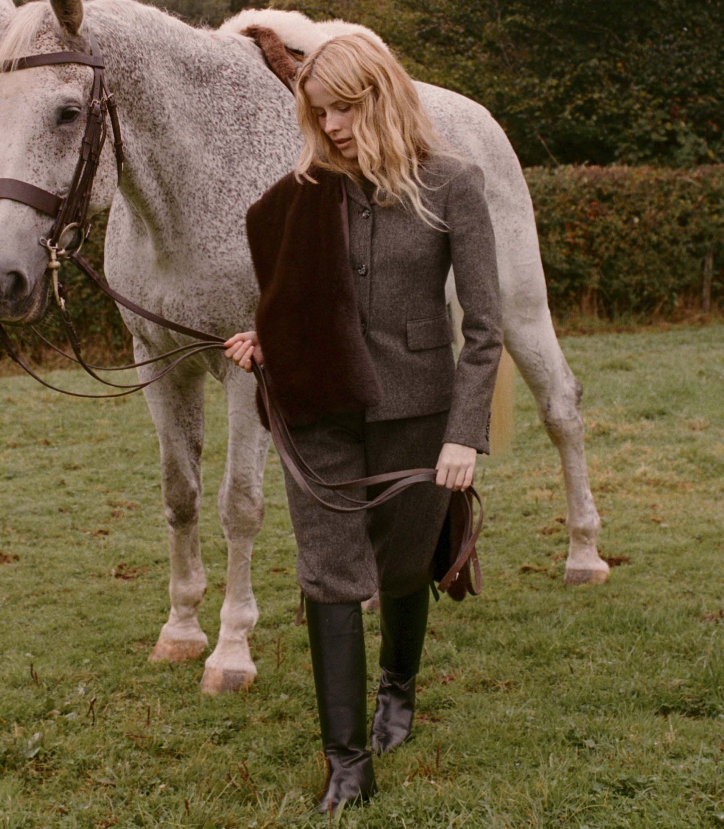 CHAILLOT STOLE -- DEEP CHOCOLATE