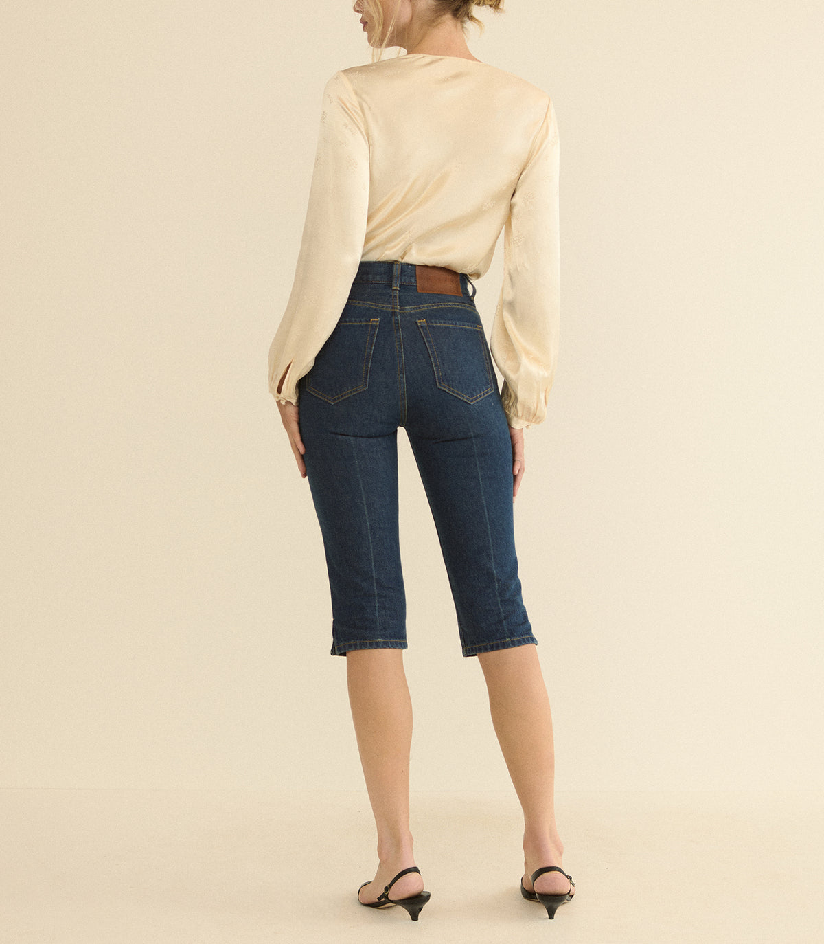 CHANTAL CAPRI -- CAVALAIRE DARK WASH view 4
