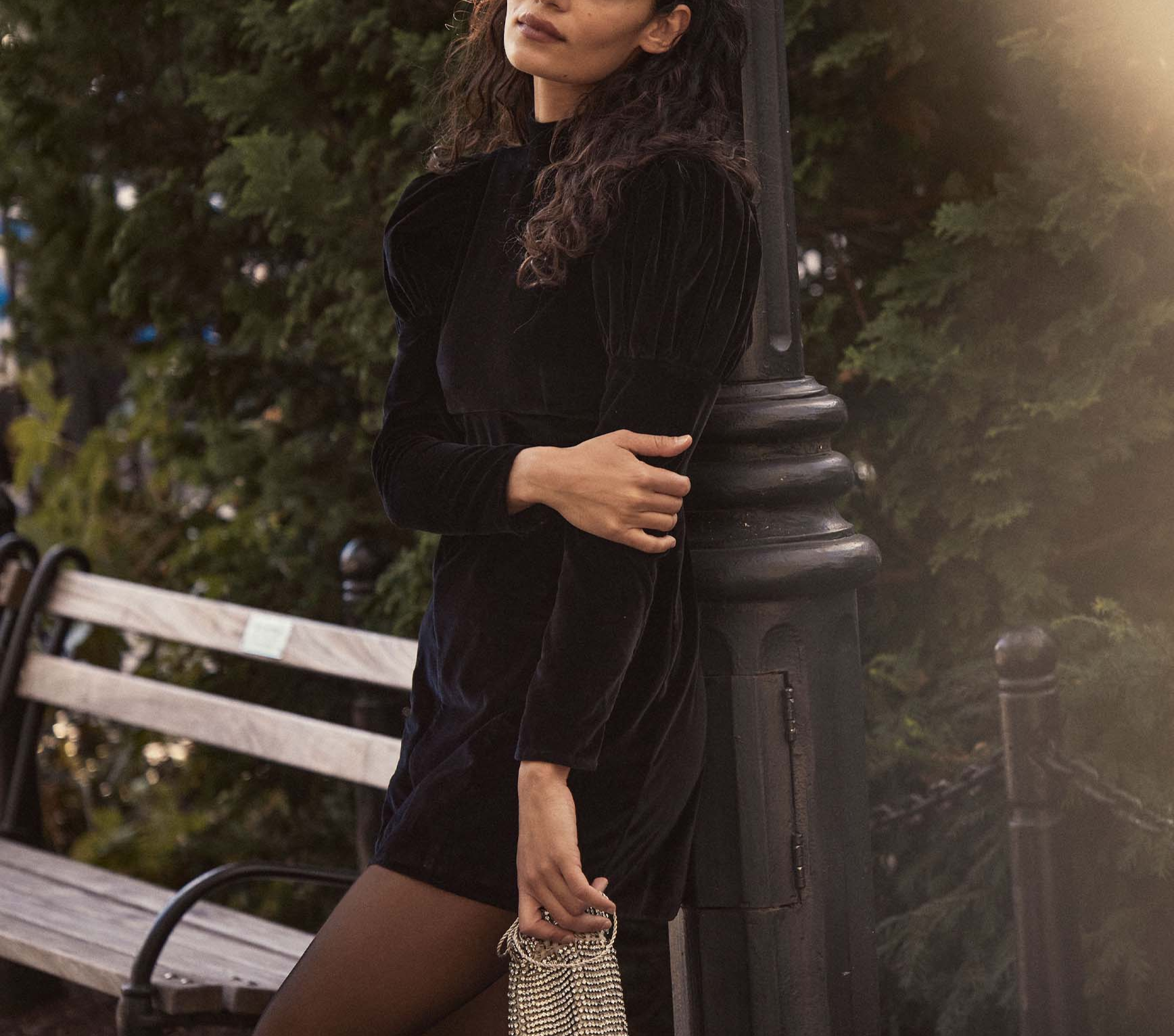 HMD -- CHANTILLY DRESS -- BLACK