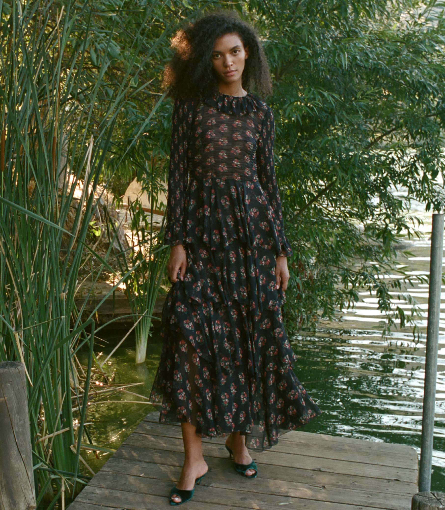 HMD -- CIARA DRESS -- PAISLEY BOUQUET