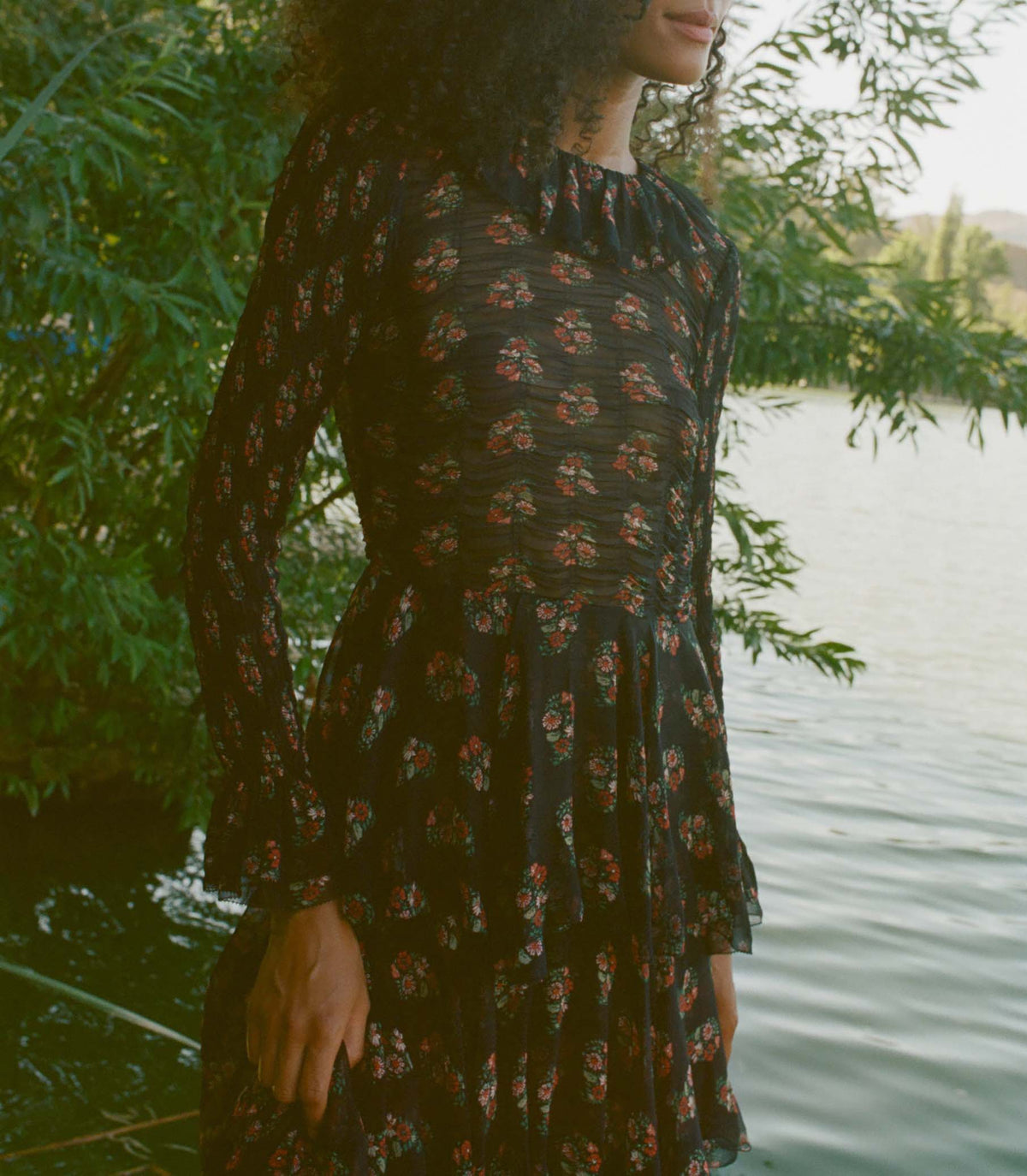 HMD -- CIARA DRESS -- PAISLEY BOUQUET view 2
