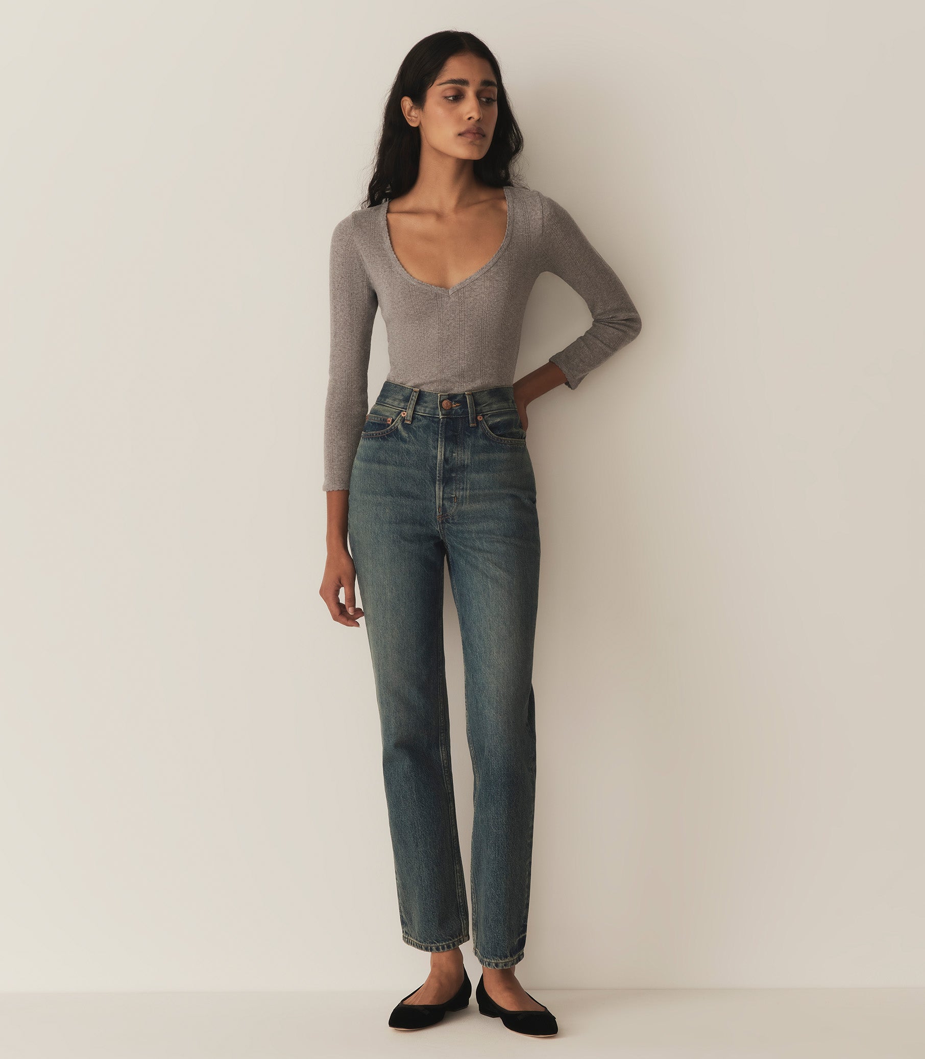 CILLA TEE -- HEATHER GREY view 2