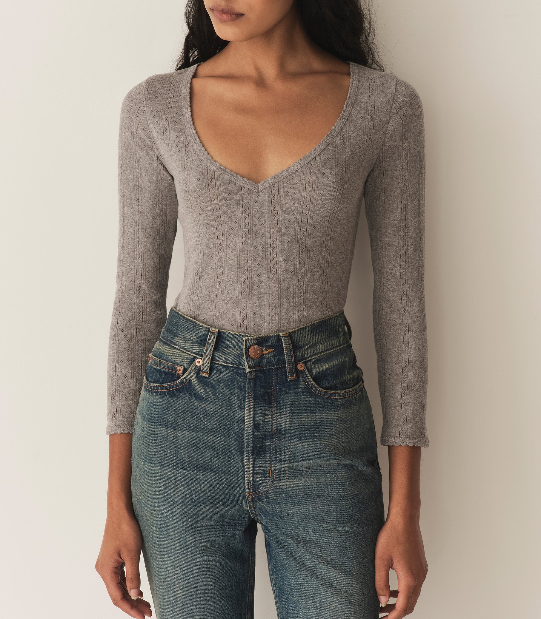 HMD -- CILLA TEE -- HEATHER GREY view 1
