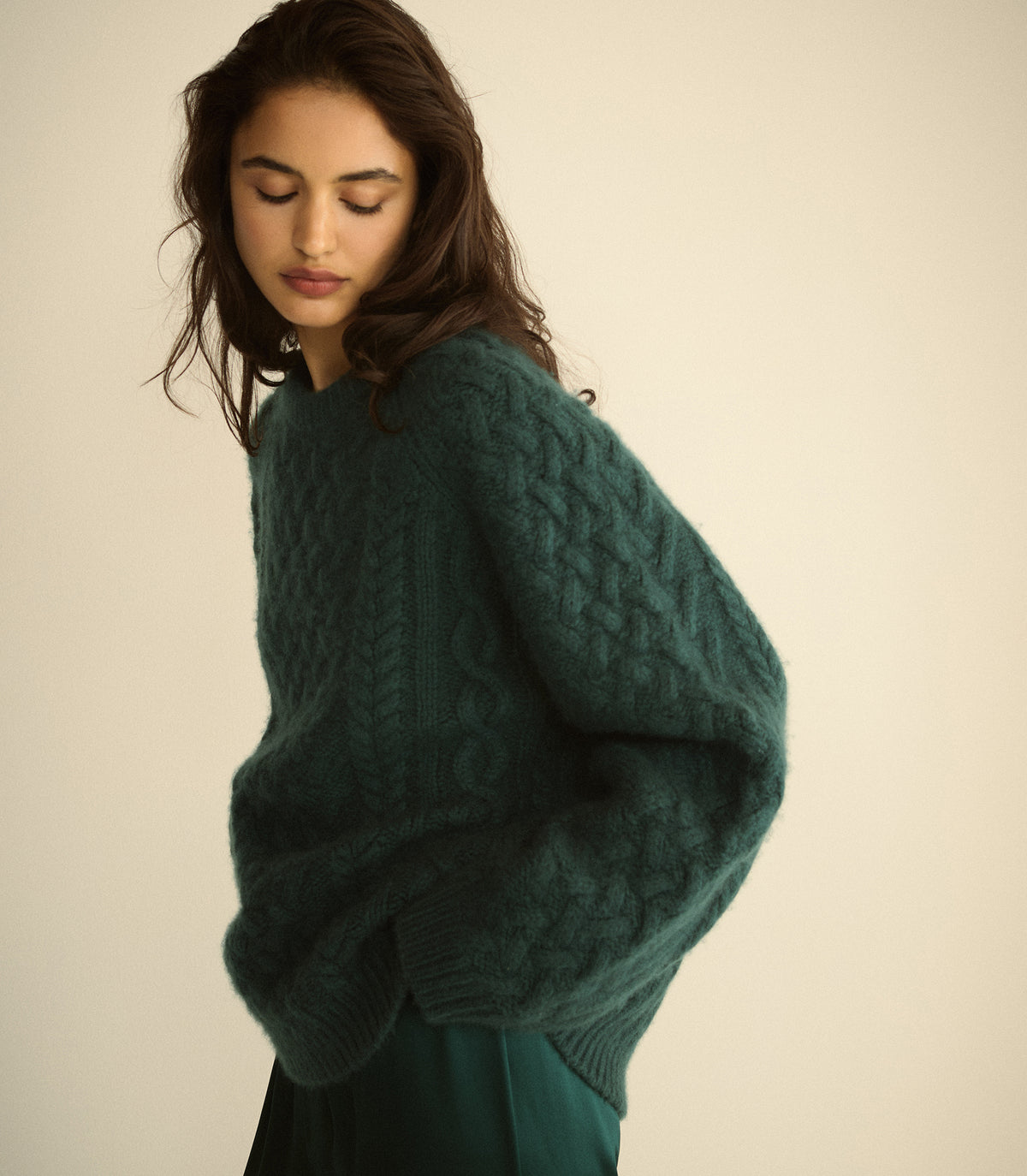 CLARENDON SWEATER -- SEA CLIFF