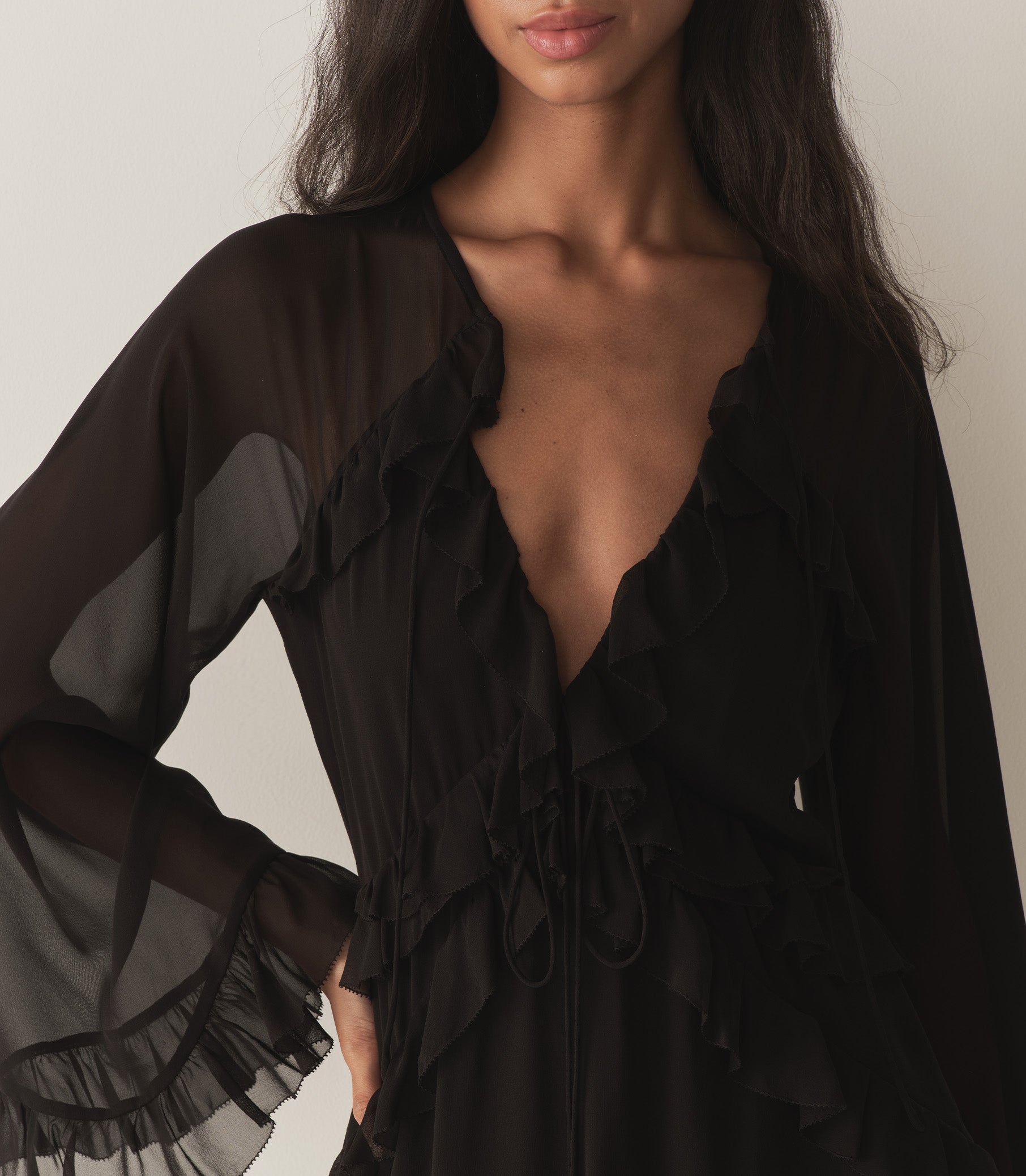HMD -- CLARISSE DRESS -- BLACK view 4
