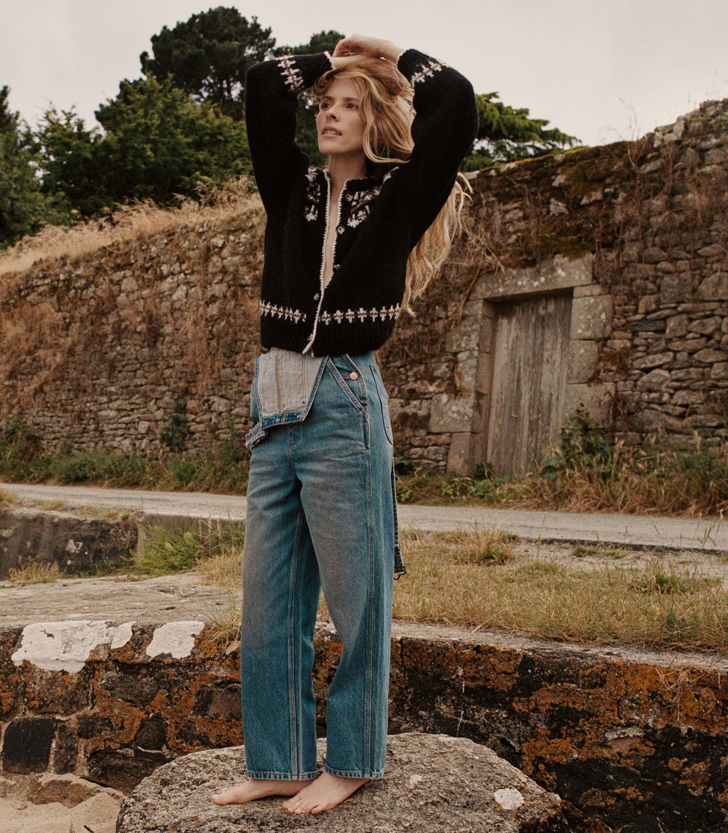 Swatches: CLARKE CARDIGAN -- HMD