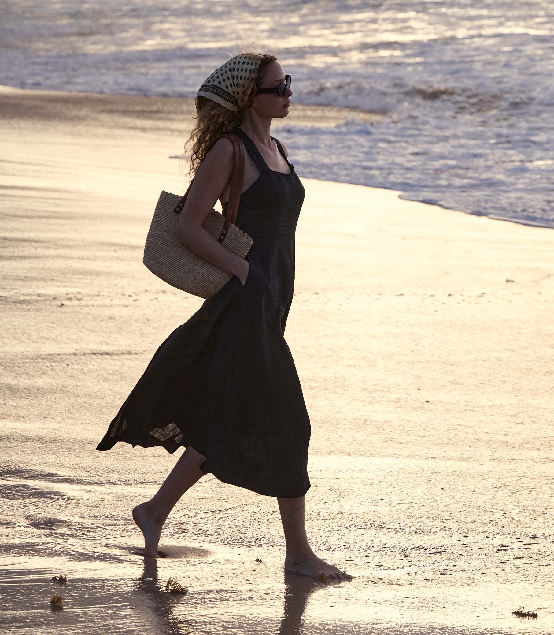 HMD -- COLBIE DRESS -- BLACK view 3
