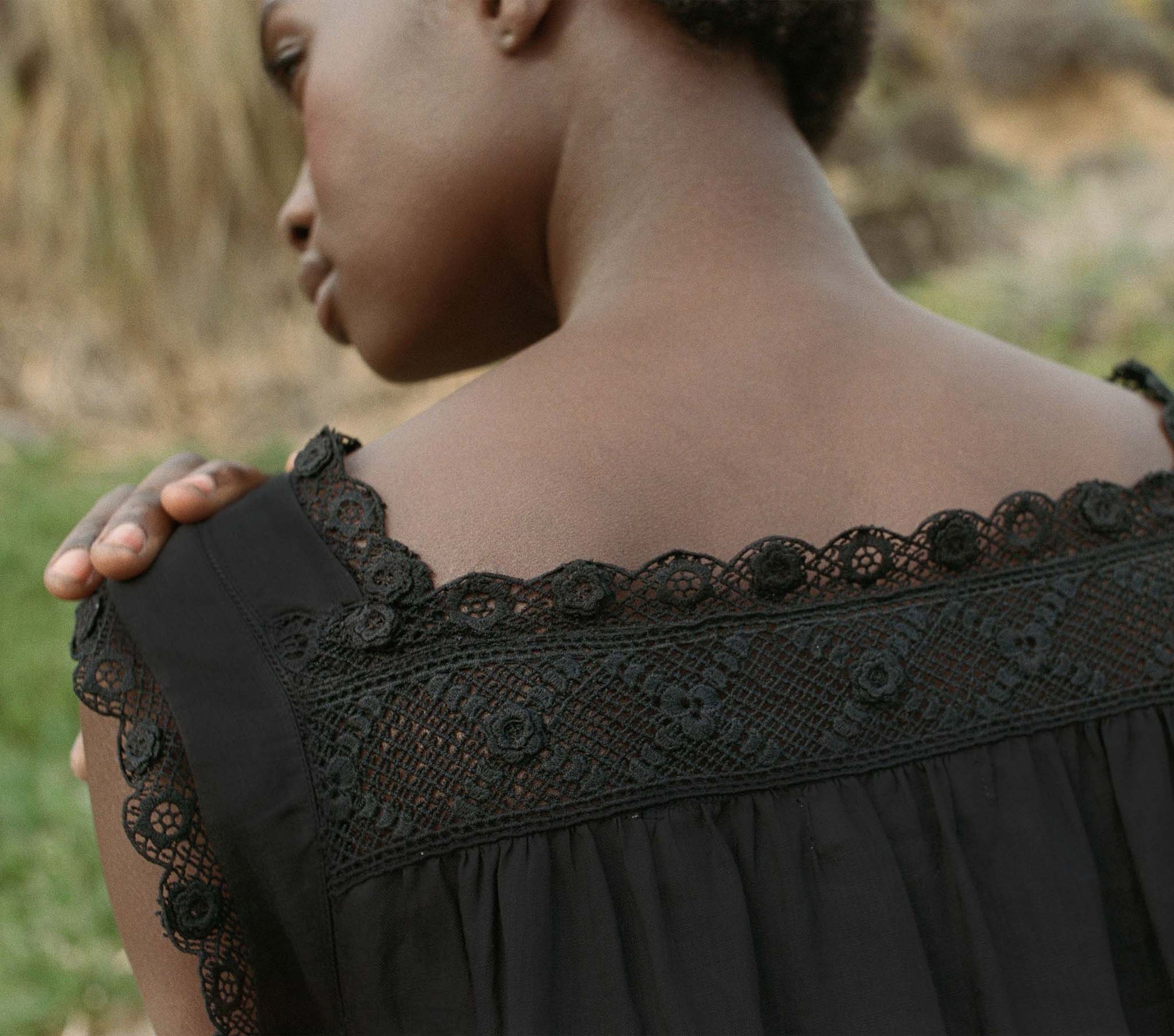 HMD -- CONCETTA DRESS -- BLACK view 2
